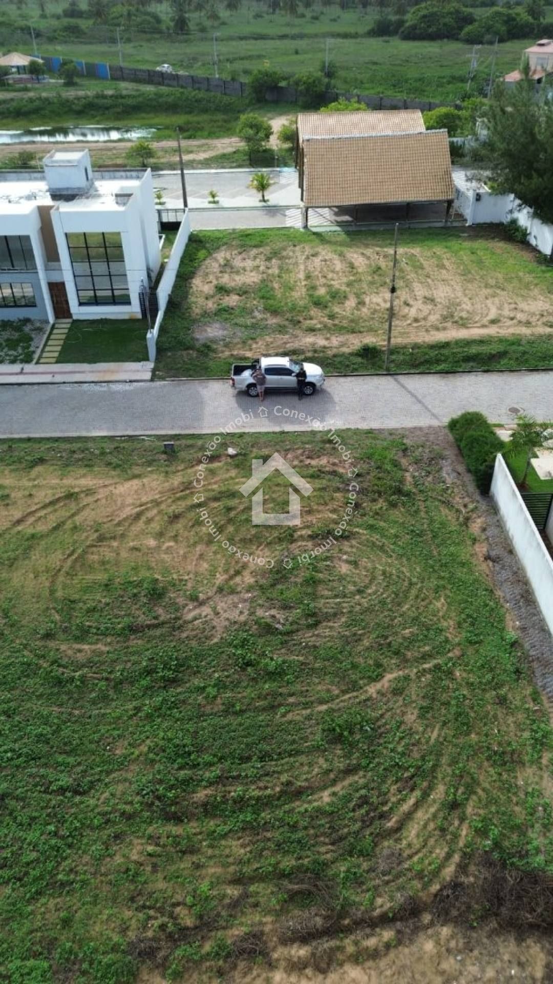 Terreno com 350m² à Venda no Condomínio Quintas da Barra, Sergipe