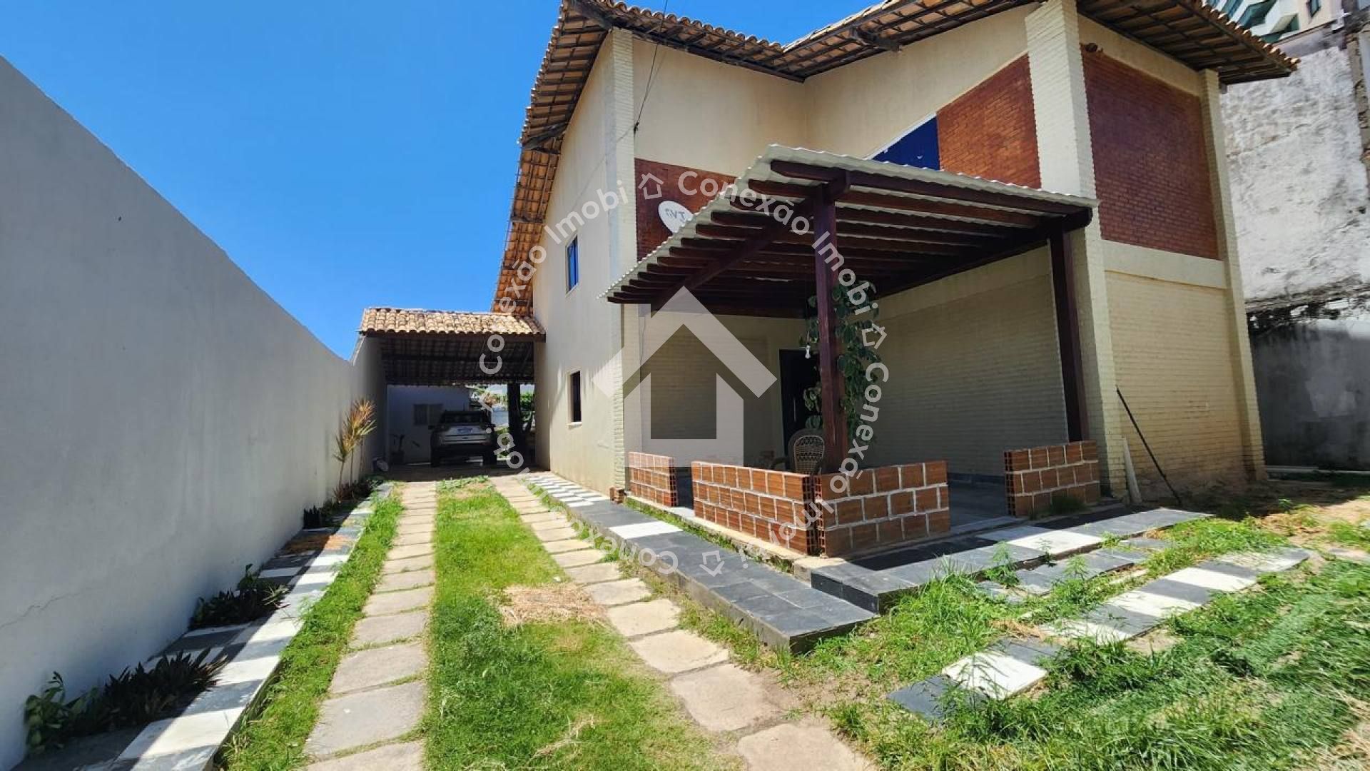 Casa à venda na Atalaia com 6 quartos, closet e piscina em Aracaju| Pode Financiar!