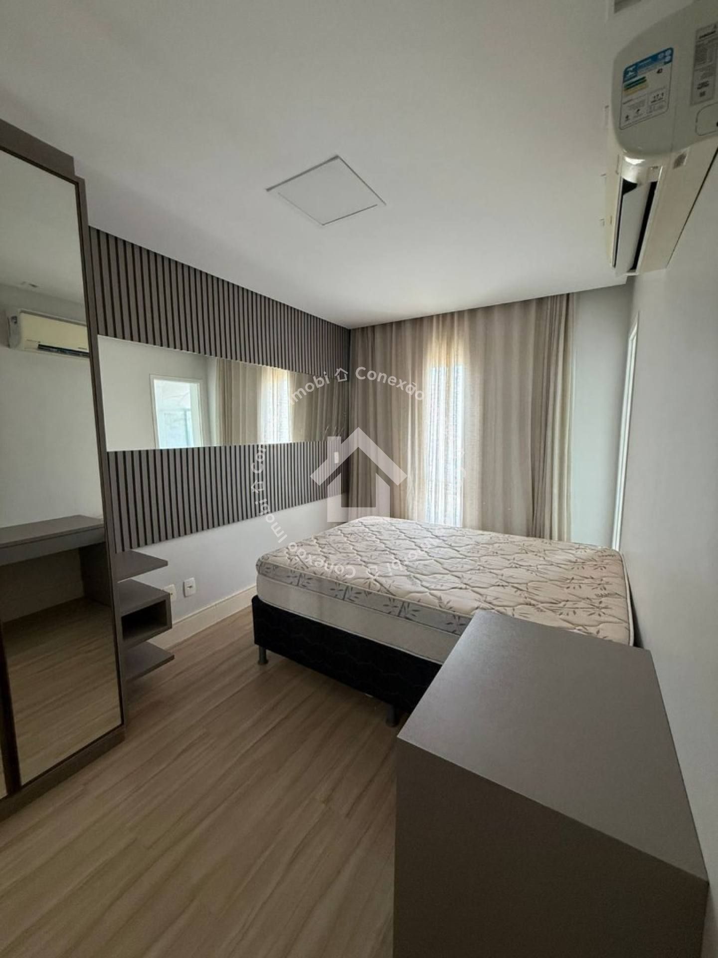 Apartamento reformado porteira fechada no Neo Residence à venda no bairro Jardins em Aracaju