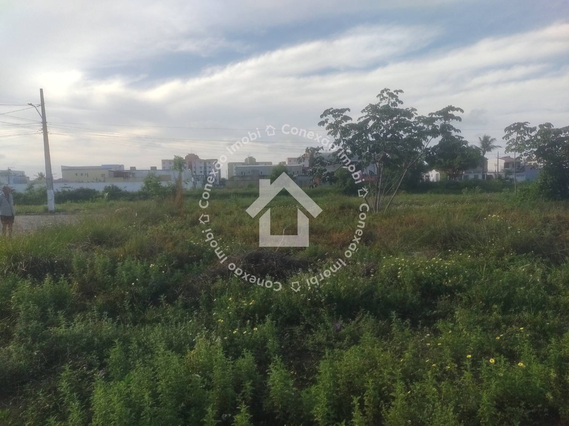 Terreno de esquina na Aruana| Pagamento à vista!