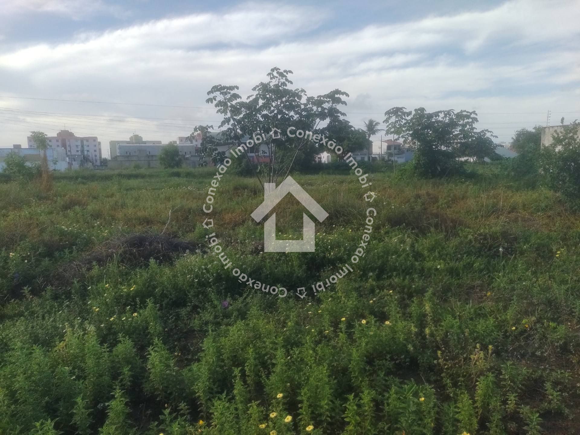 Terreno de esquina na Aruana| Pagamento à vista!
