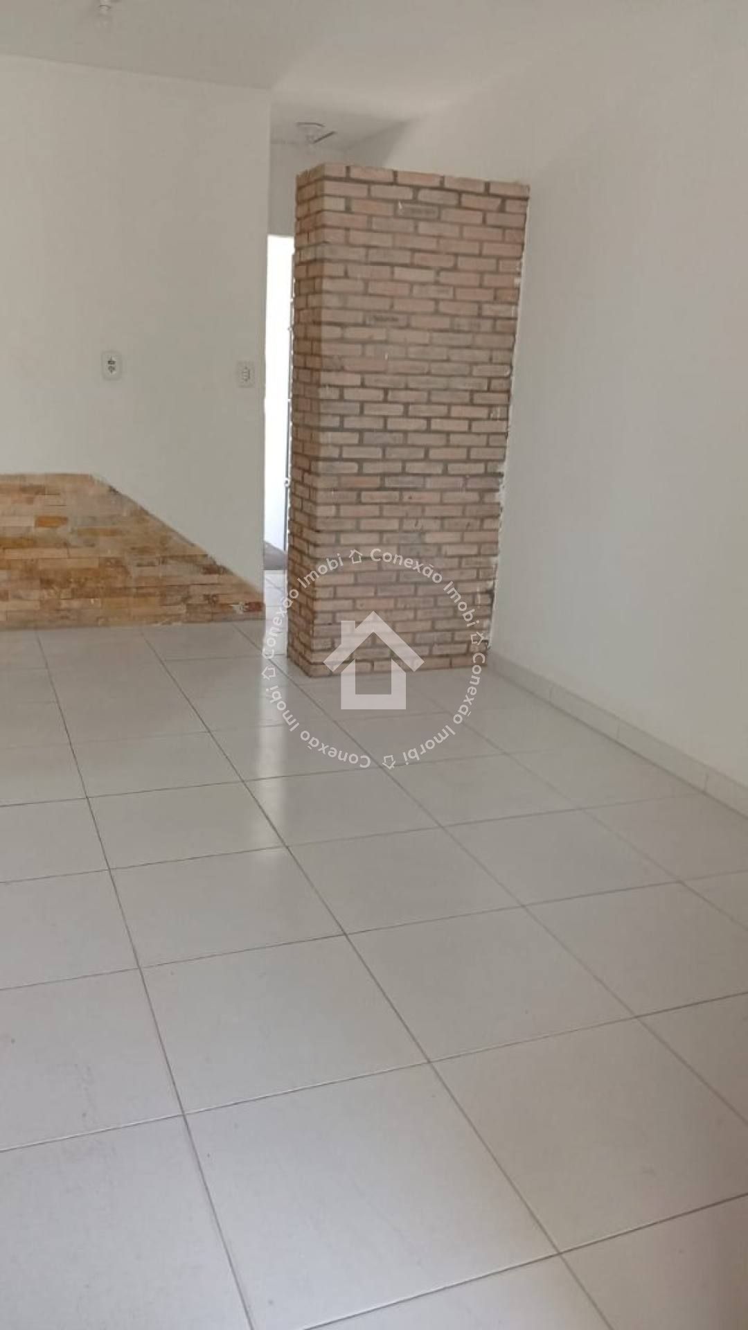 Casa financiável à venda na Aruana com 2 Quartos