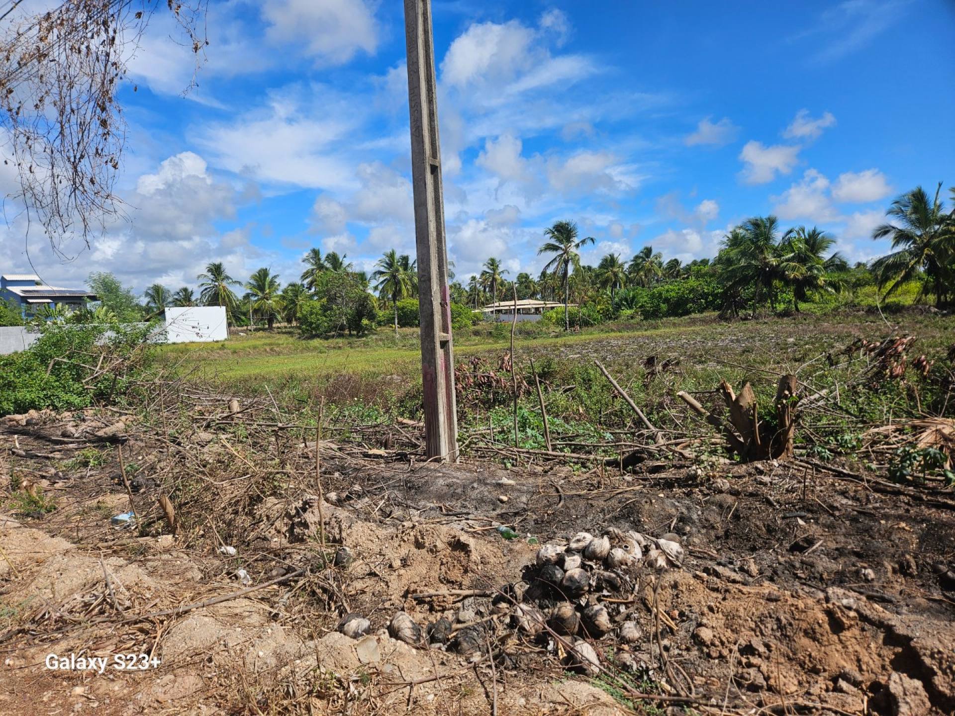 Lote de 1800 m2 no Robalo
