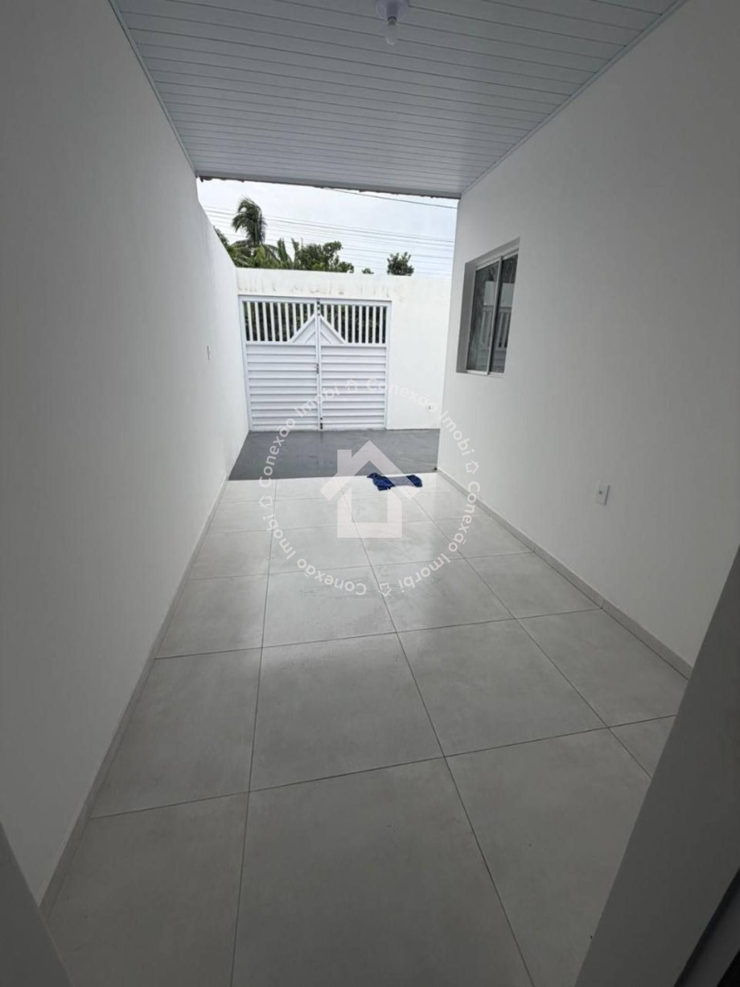 CASA Á VENDA MARCOS FREIRE II(VENDA Á VISTA)