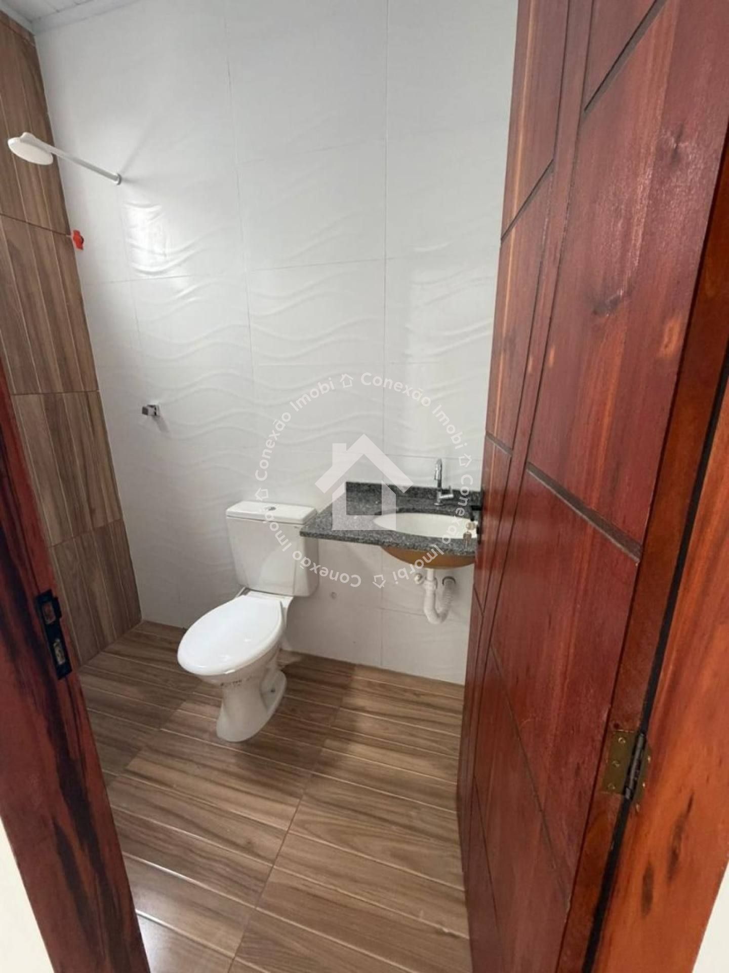 VENDO CASA NO MARCOS FREIRE II (VENDA Á VISTA)