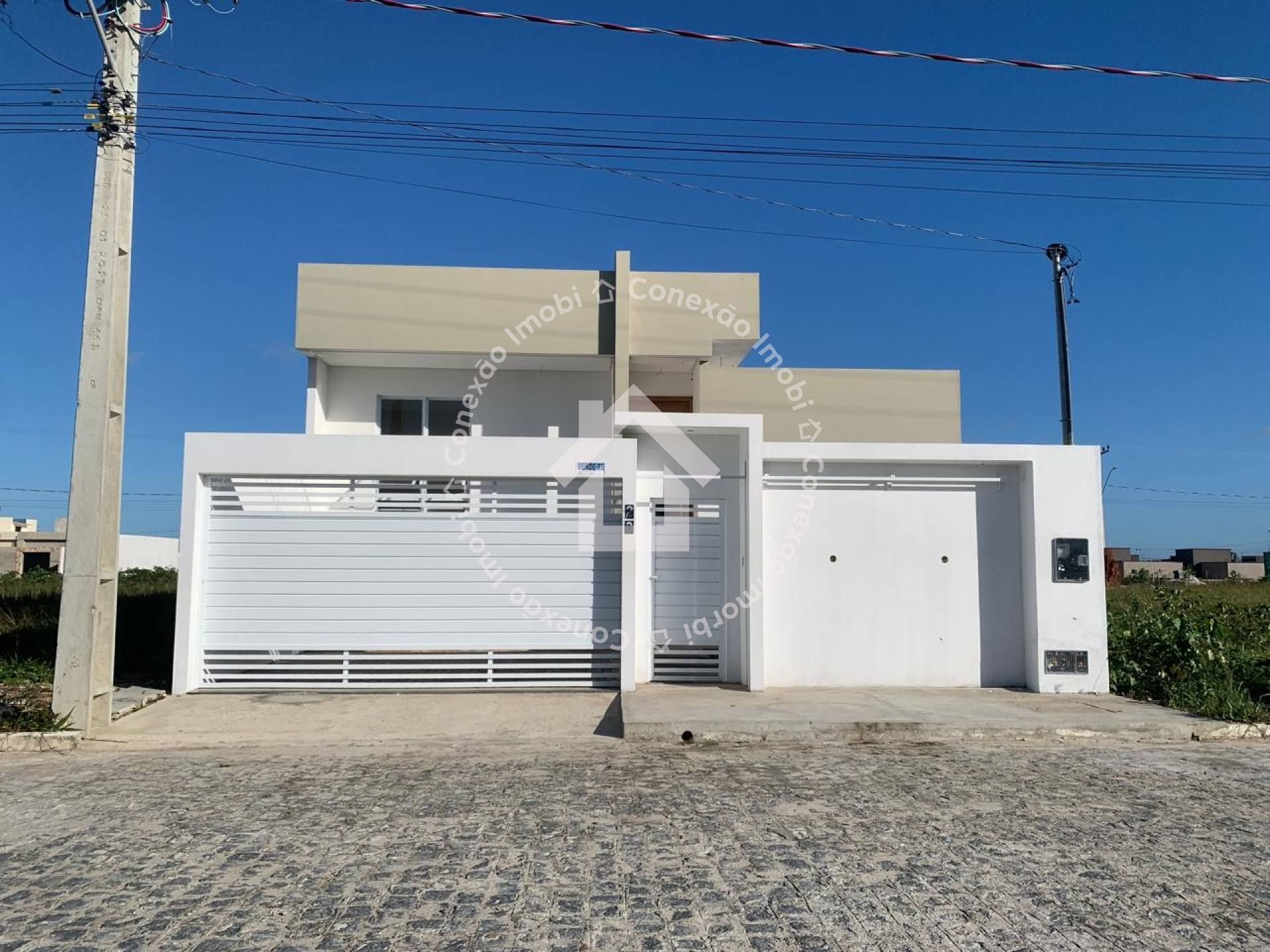 Casa à Venda no Luar da Barra II | 3 Quartos, 2 Suítes e Área Gourmet