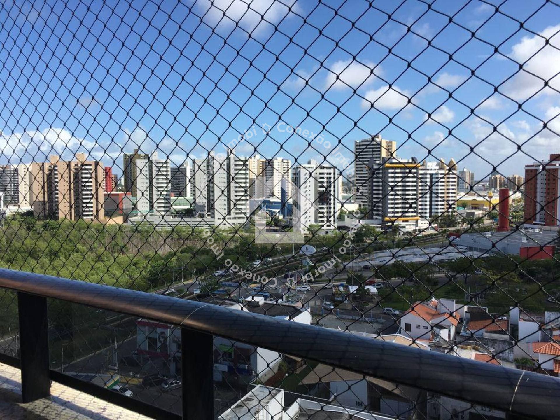 Apartamento no Edifício Mansão Tramandaí | 5 Quartos | 2 Suítes | 2 vagas de garagem| Localização Privilegiada