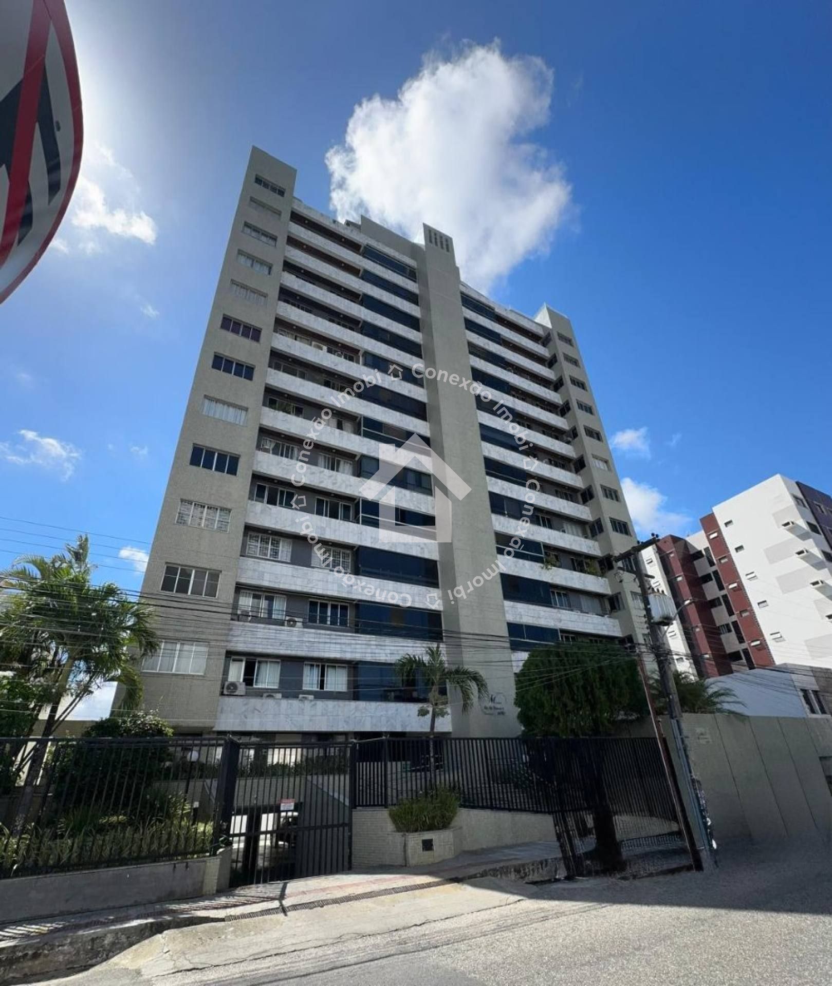 Apartamento no Maison Ile de France á venda com 4 Quartos sendo 1 suíte em Aracaju | 180m² | Posição Norte/ Leste