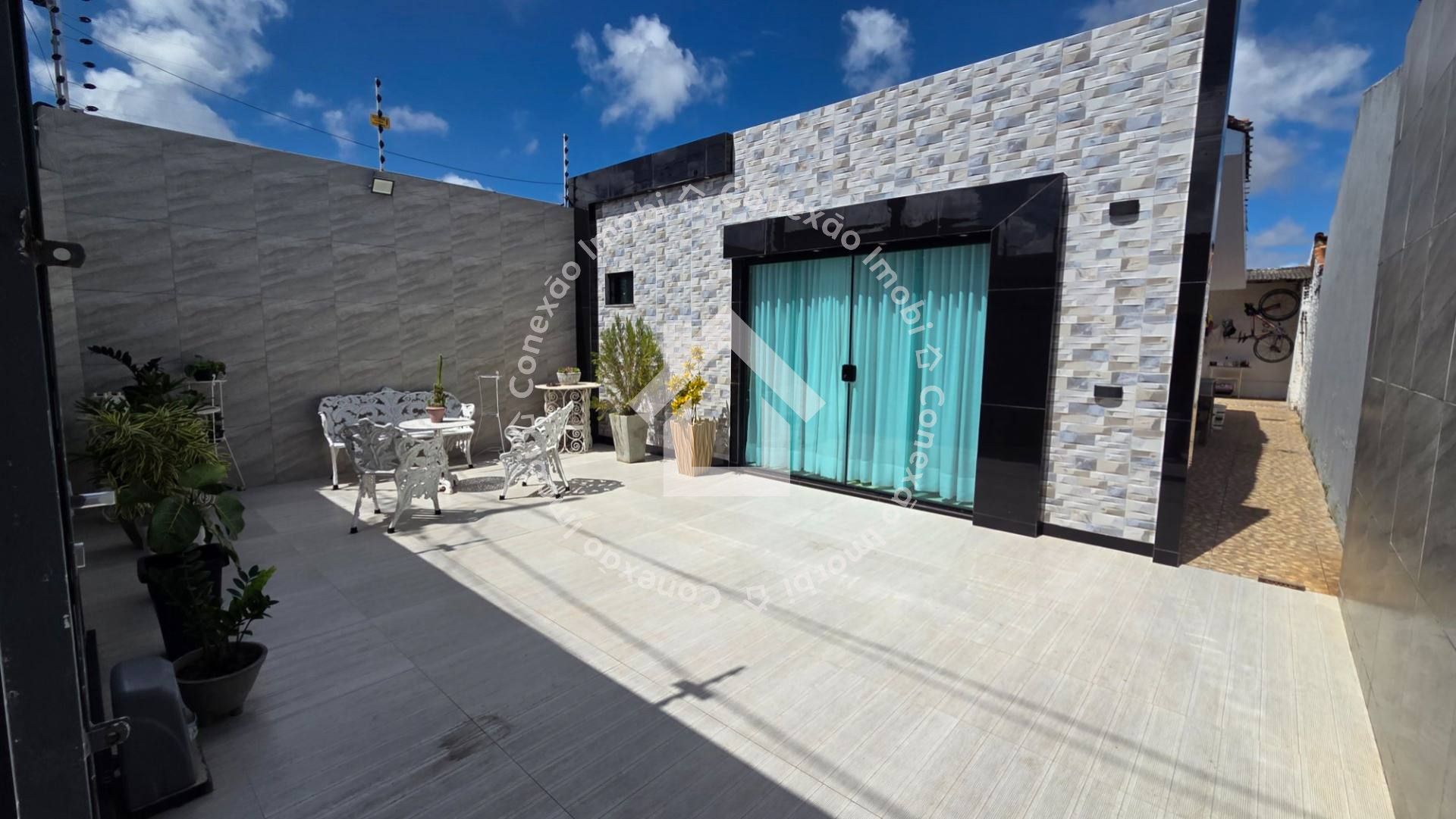 Casa à venda no Bairro Marcos Freire I - Próximo ao Shopping Prêmio em Nossa Senhora do Socorro