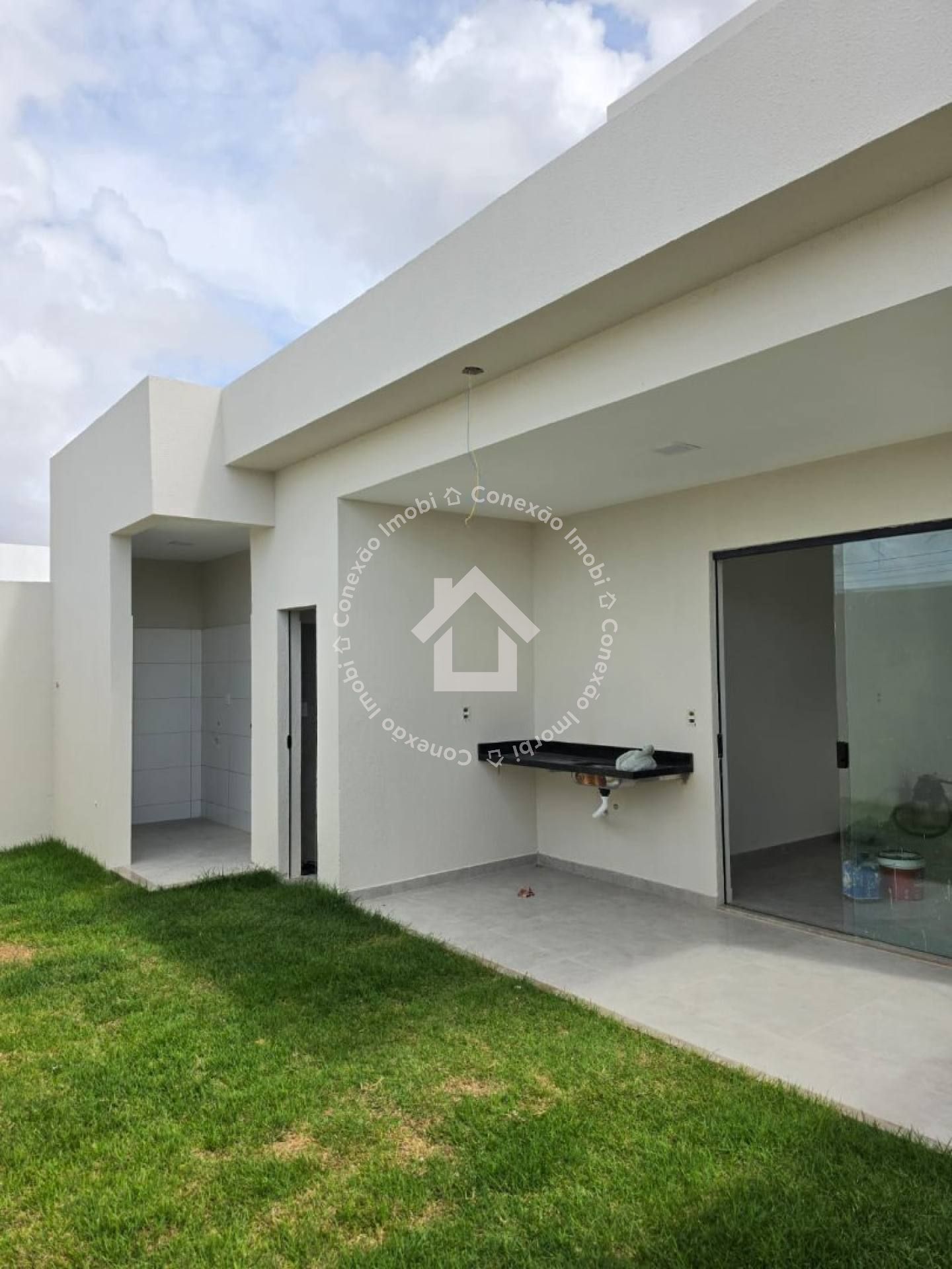 Casa à Venda no Luar da Barra 1 na Barra dos Coqueiros com 3 Quartos e Suíte