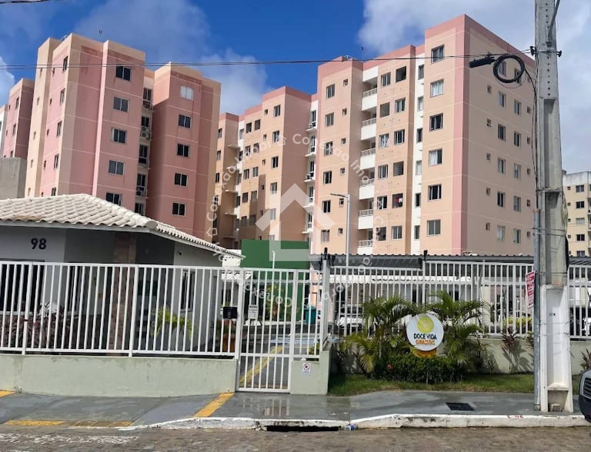 Apartamento à Venda no Condomínio Doce Vida Girassóis | 2 quartos | Leste