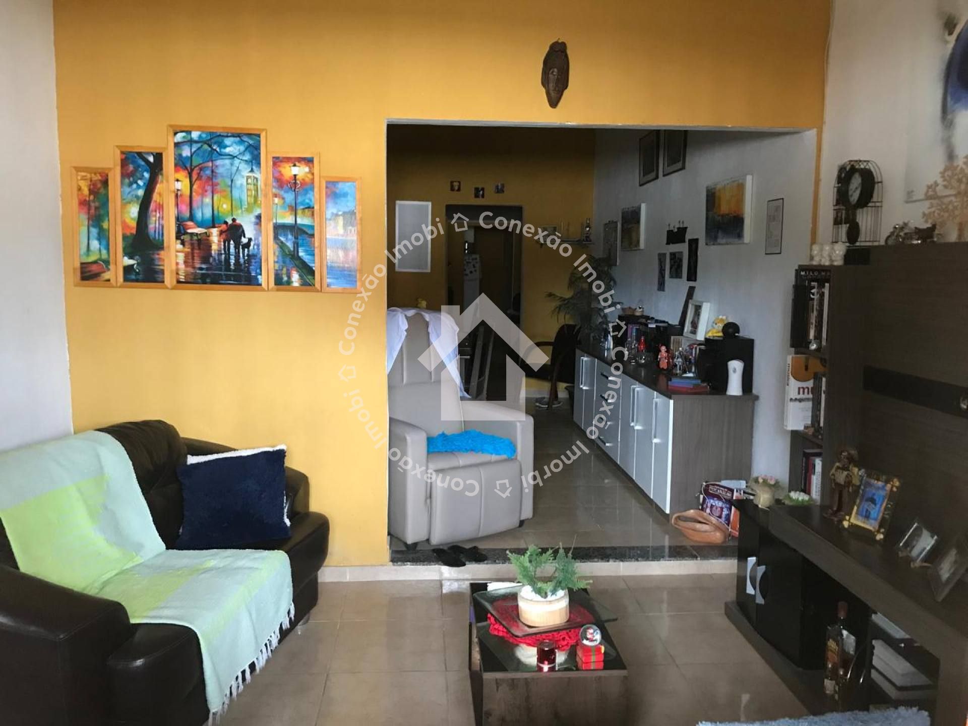 Casa à Venda no Marcos Freire III | 2 Quartos, Garagem e Quintal