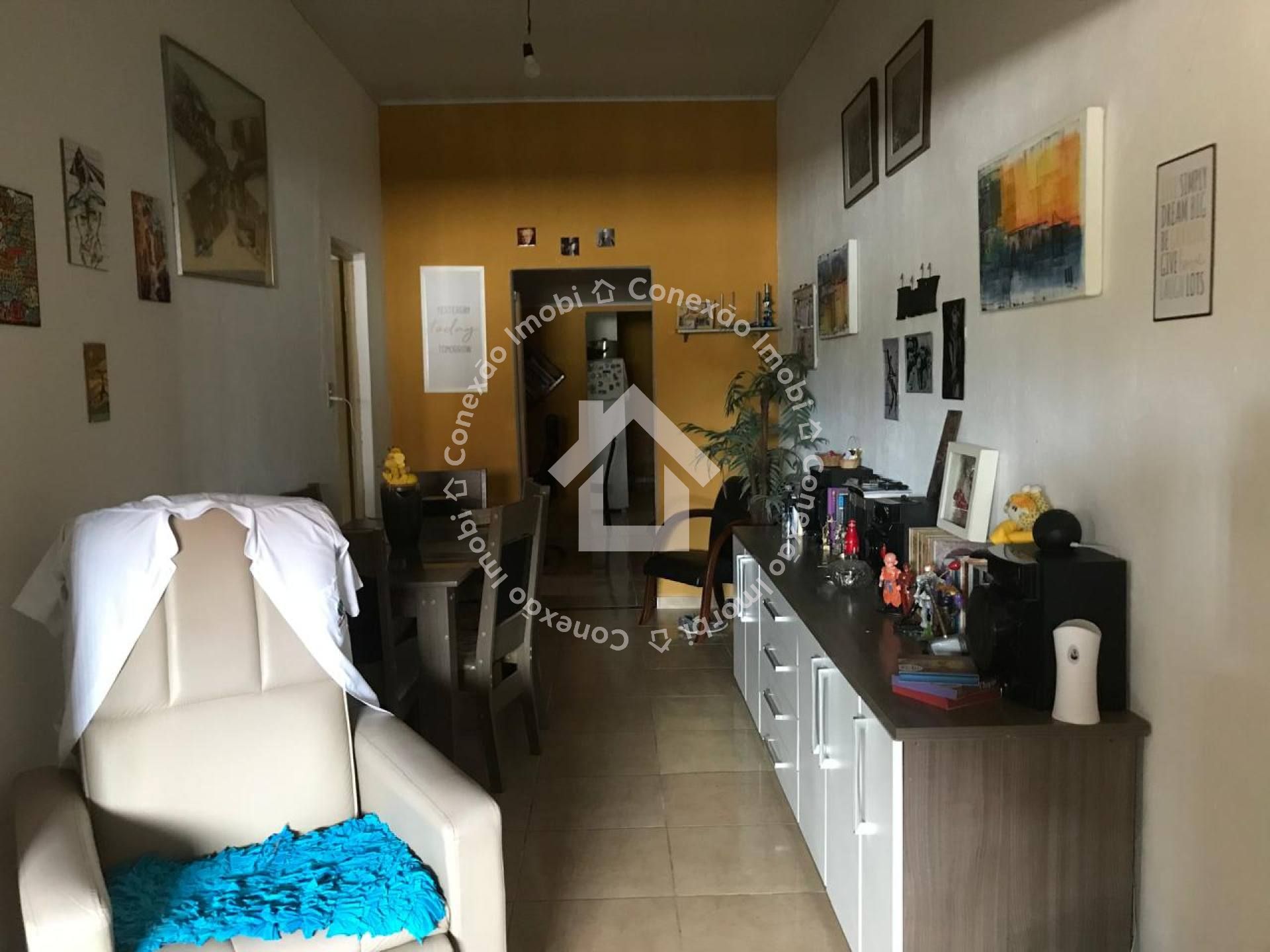 Casa à Venda no Marcos Freire III | 2 Quartos, Garagem e Quintal