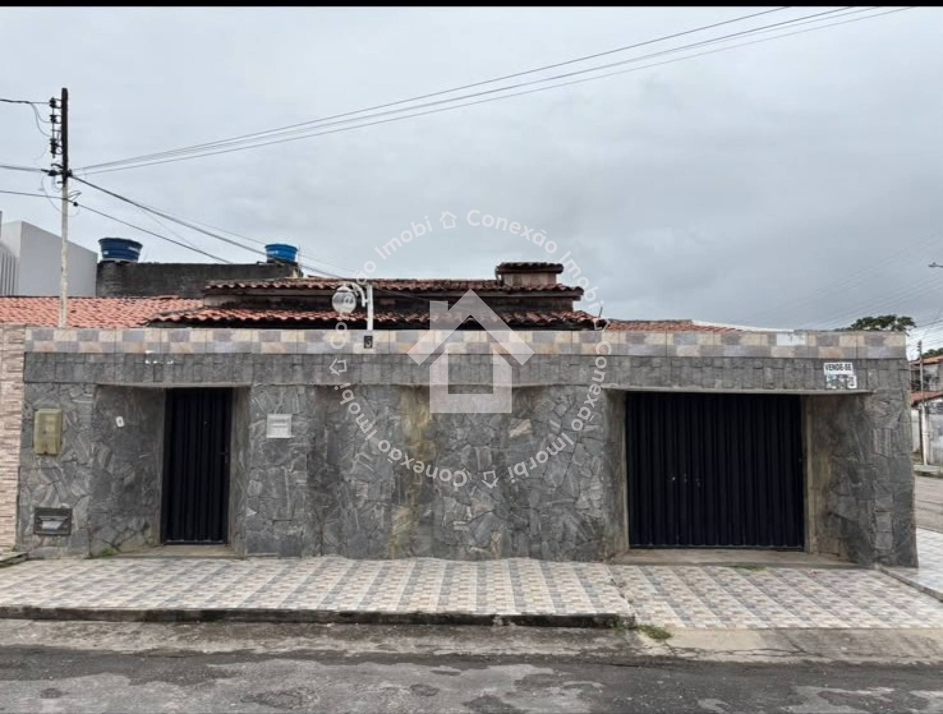 Casa à Venda no Orlando Dantas | 3 quartos com suíte| Somente à vista