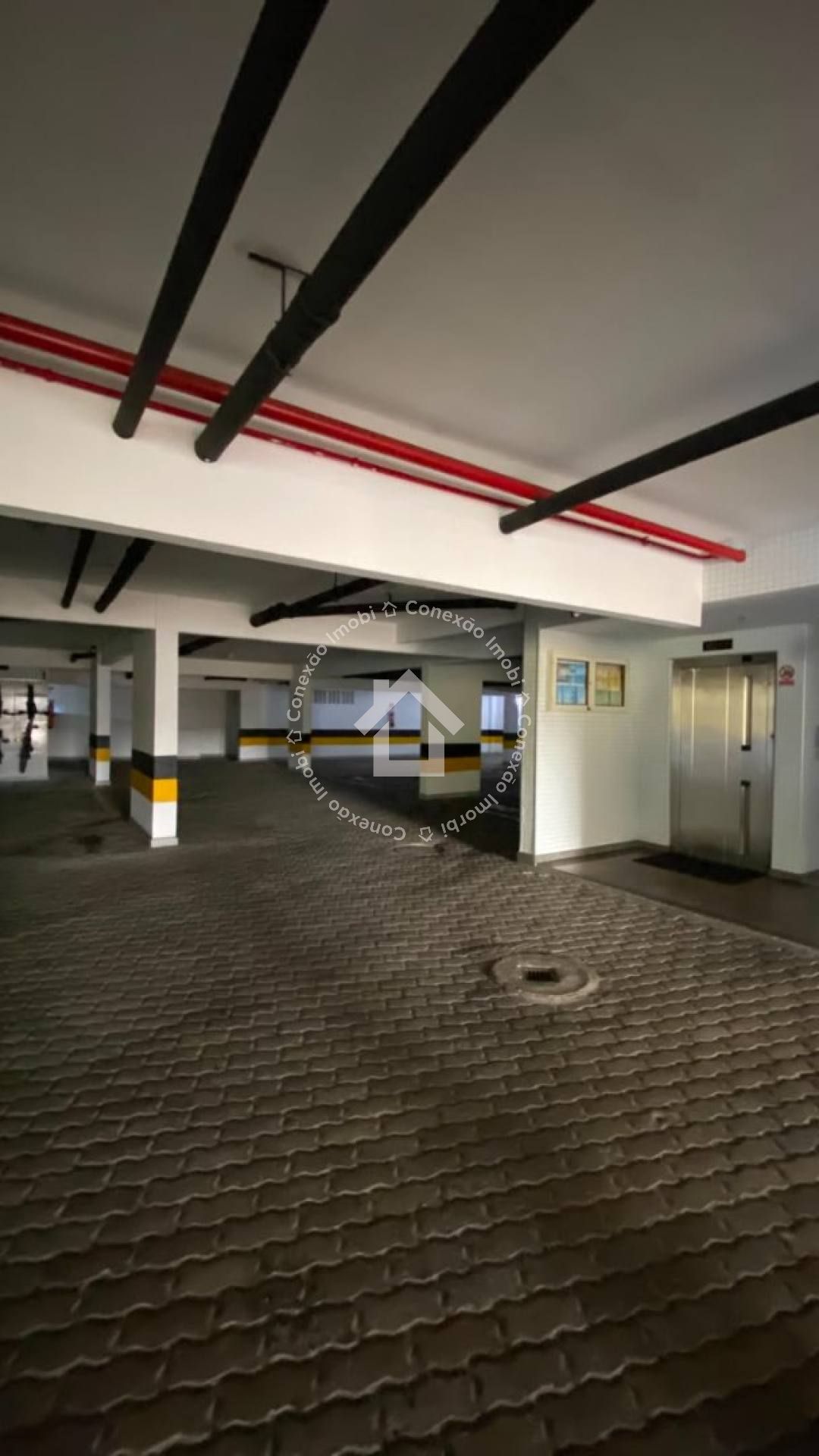 Apartamento à Venda no Piazza San Marco com Vista para o Parque da Sementeira