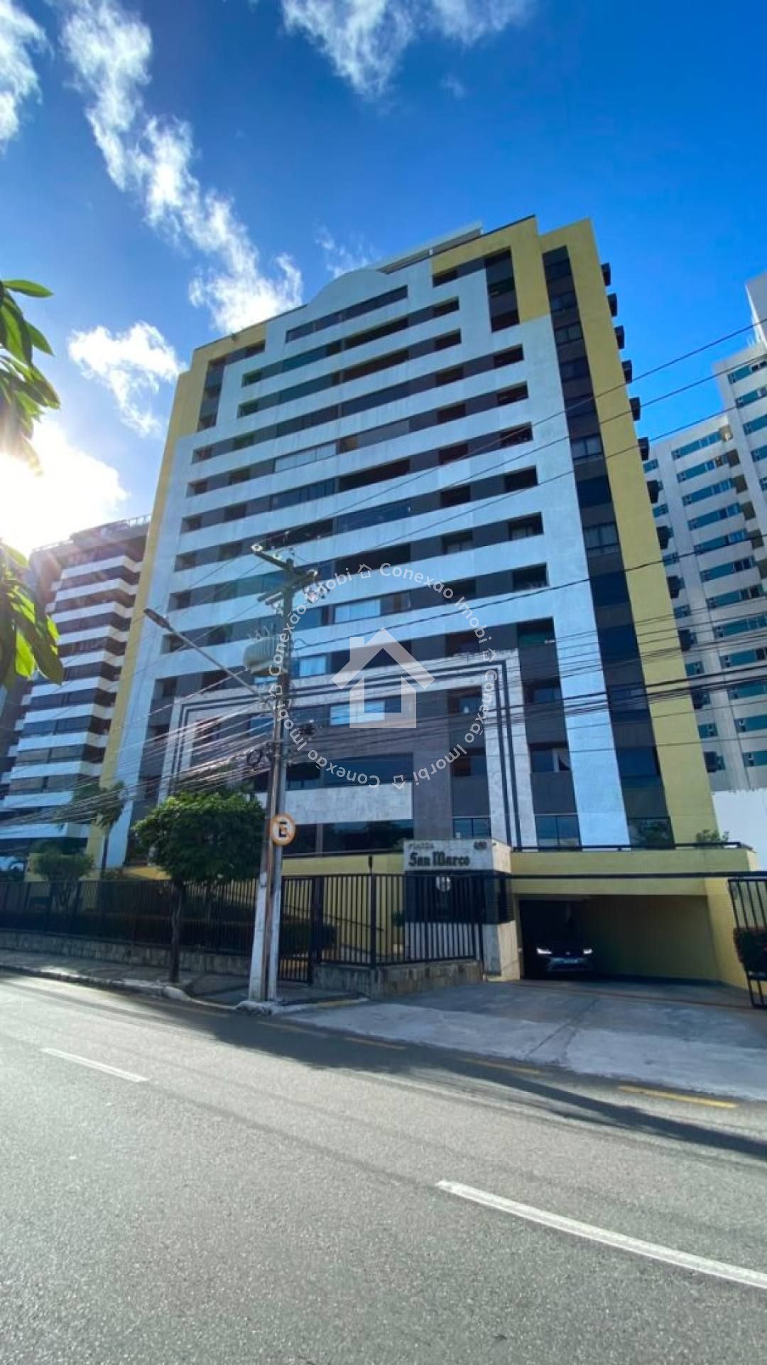 Apartamento à Venda no Piazza San Marco com Vista para o Parque da Sementeira