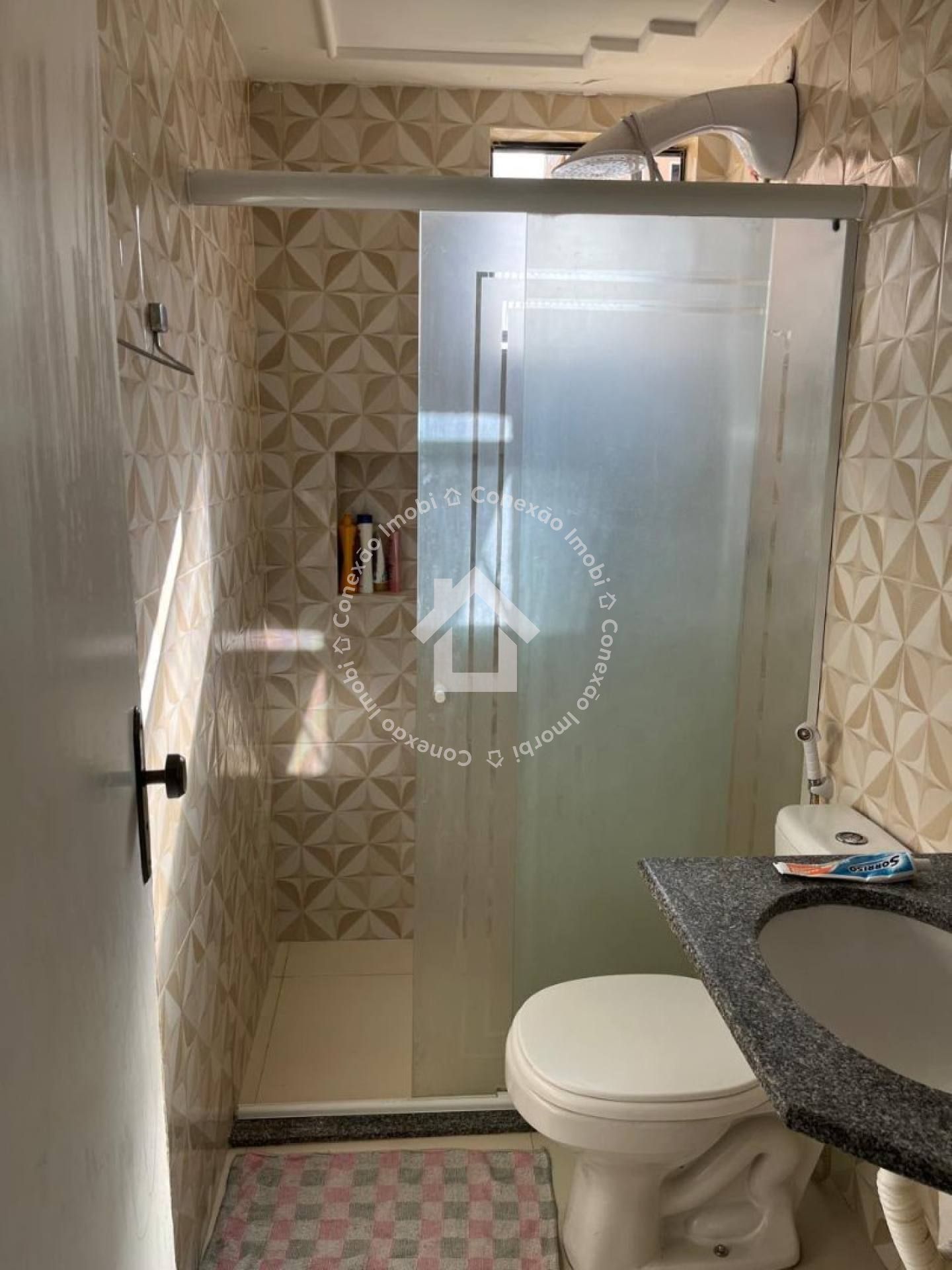 Apartamento à venda no Bairro Grageru - Condomínio Tropical Village