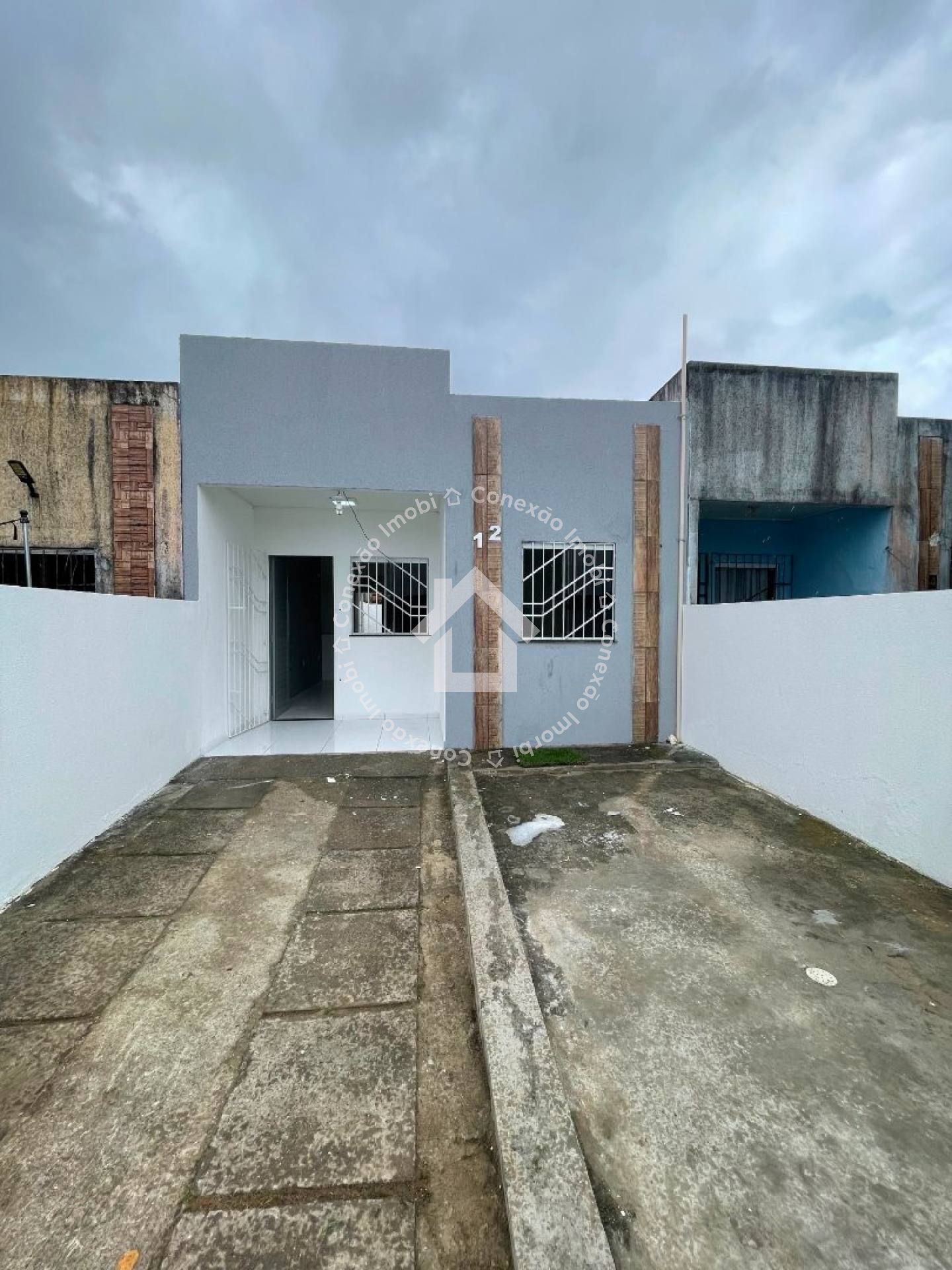 Casa à Venda | 2 Quartos | Parque dos Faróis