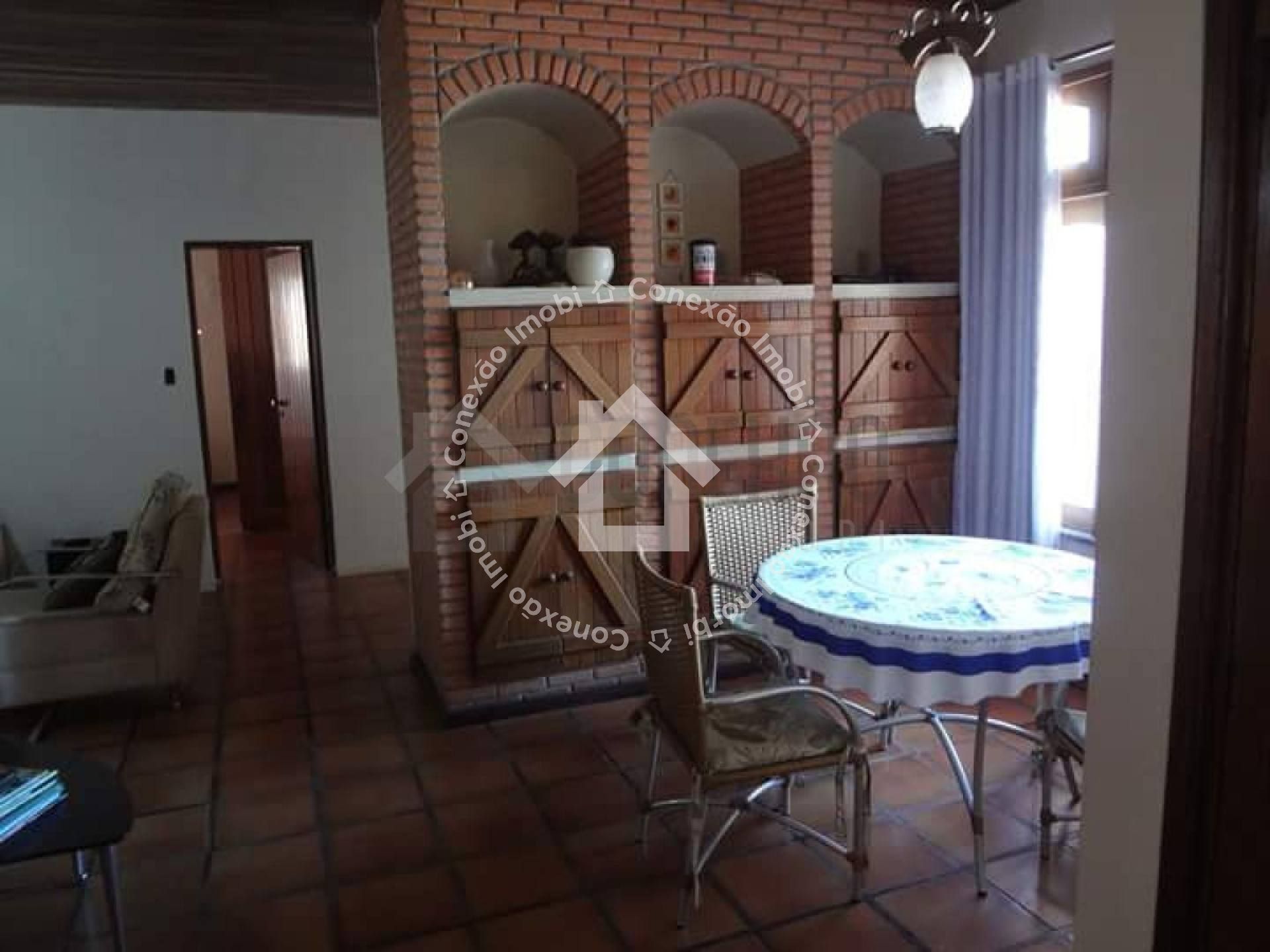Terreno à venda no Bairro Coroa do Meio - 1.800 m² | Ideal para Novos Empreendimentos Imobiliários