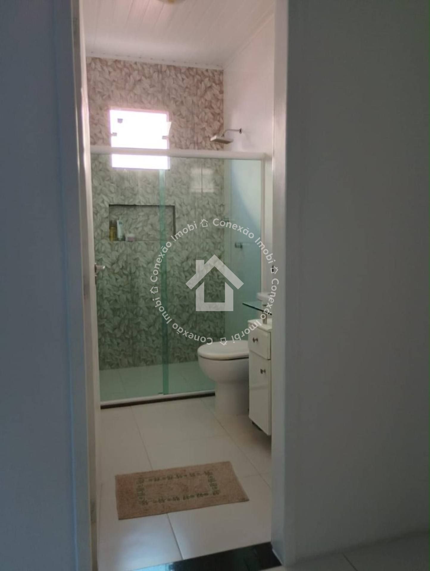Casa de 2 Andares no Ponto Novo | 4 Quartos e Total Sombra