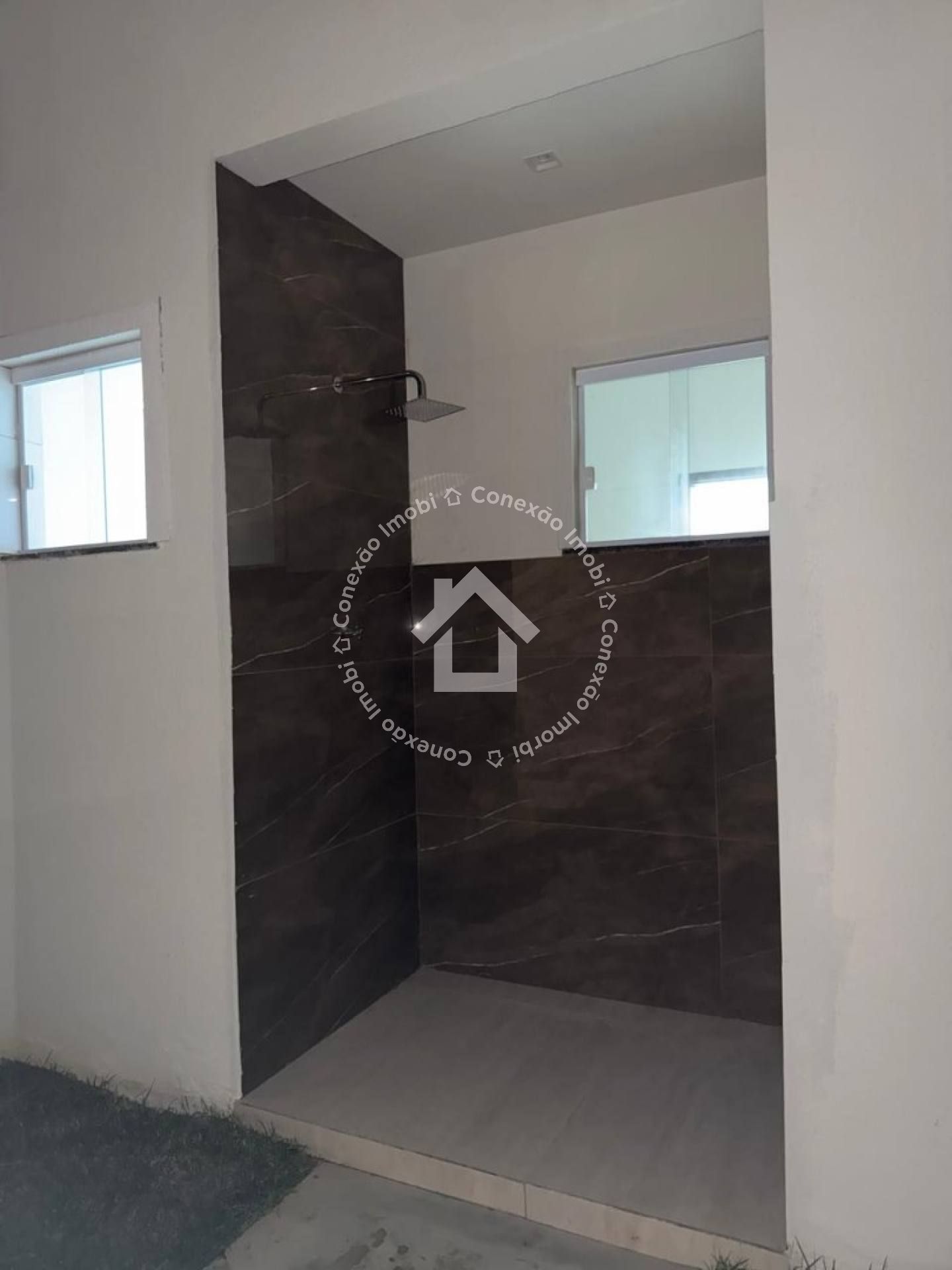Casa à Venda no Condomínio Villaredo Barra, Pé na Areia, 3 Quartos e 2 Suítes