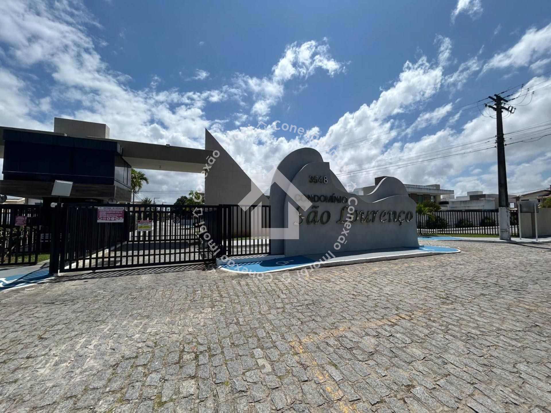 Casa à venda no Condomínio São Lourenço | Bairro Aruana