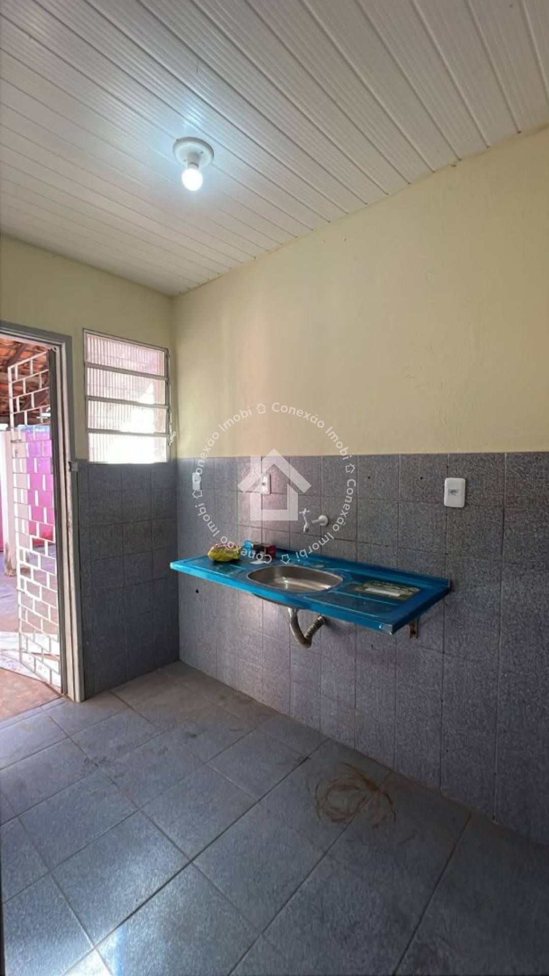Casa de 2 quartos à venda no bairro Aruana em Aracaju