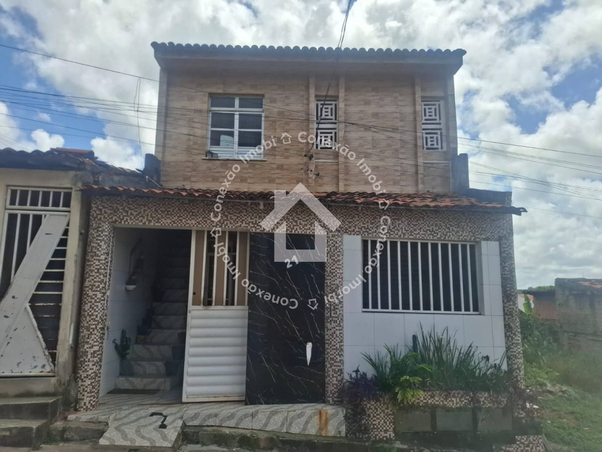 Casa Para Vender com 6 quartos no bairro Santo Antônio em Aracaju | Somente à Vista