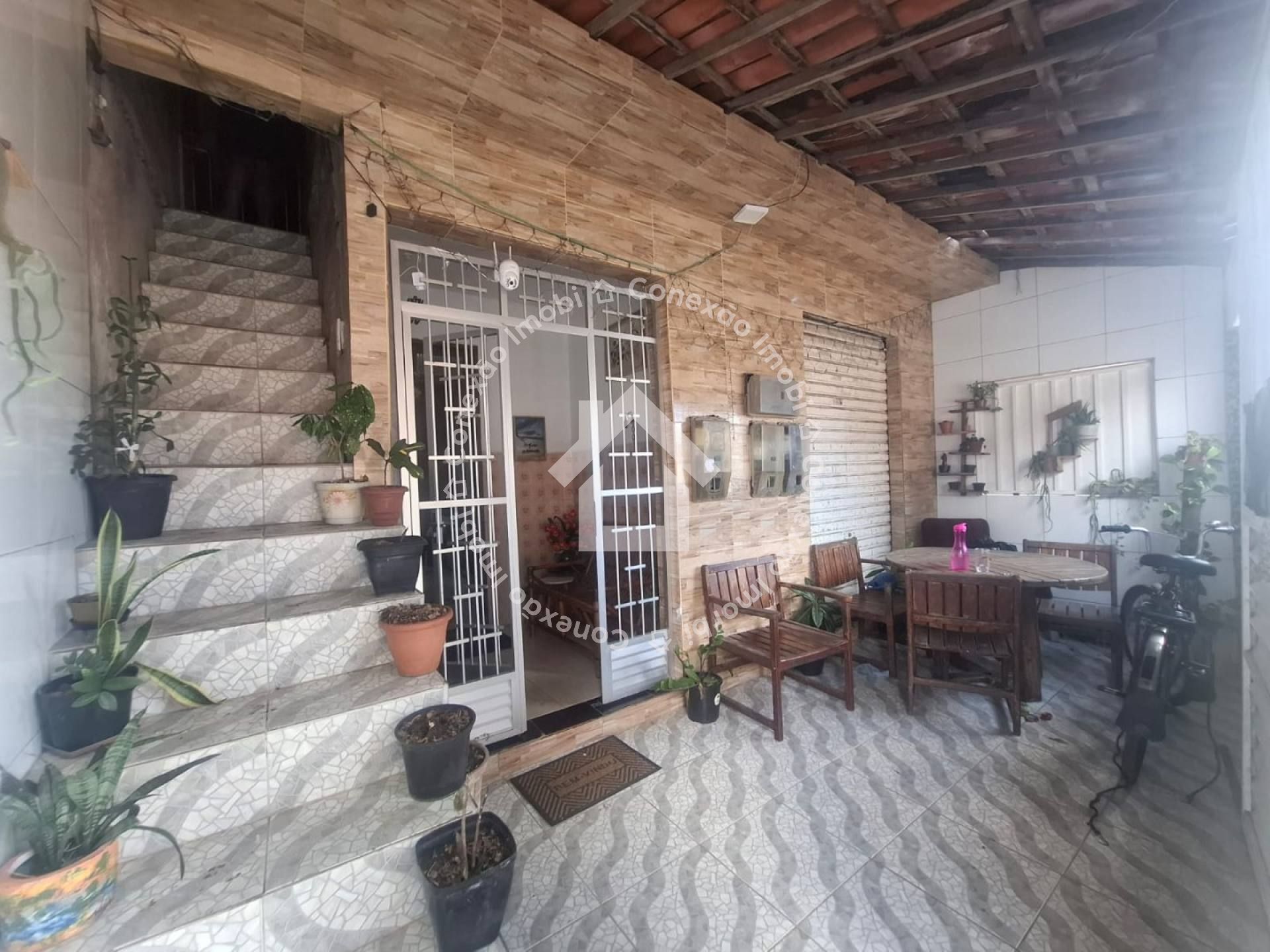 Casa Para Vender com 6 quartos no bairro Santo Antônio em Aracaju | Somente à Vista