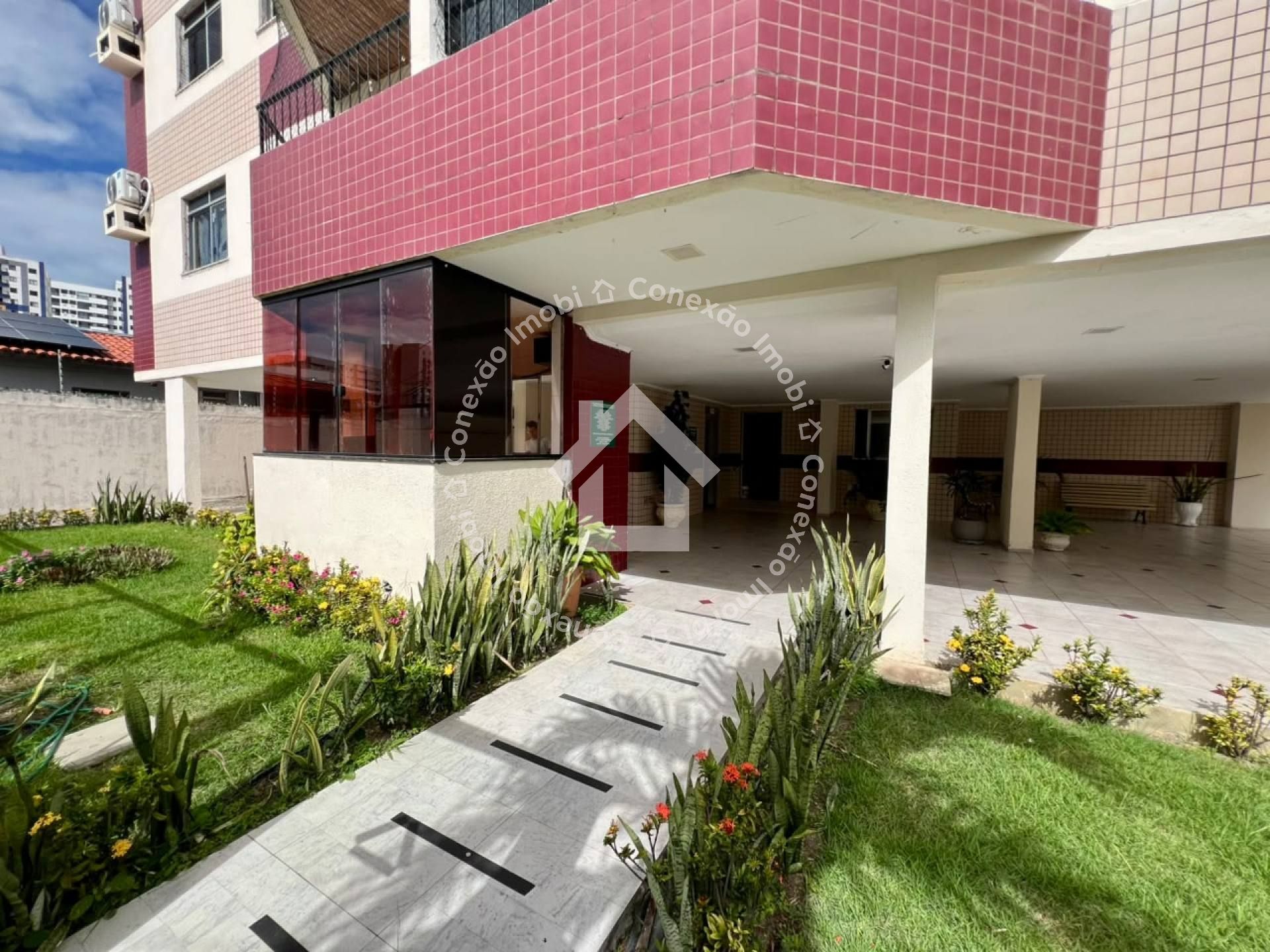 Apartamento Reformado no Condomínio Lausanne em Aracaju Bairro Luzia