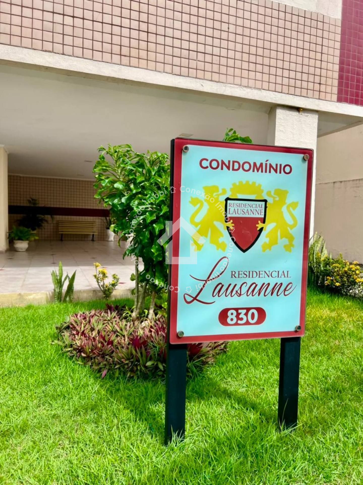Apartamento Reformado no Condomínio Lausanne em Aracaju Bairro Luzia