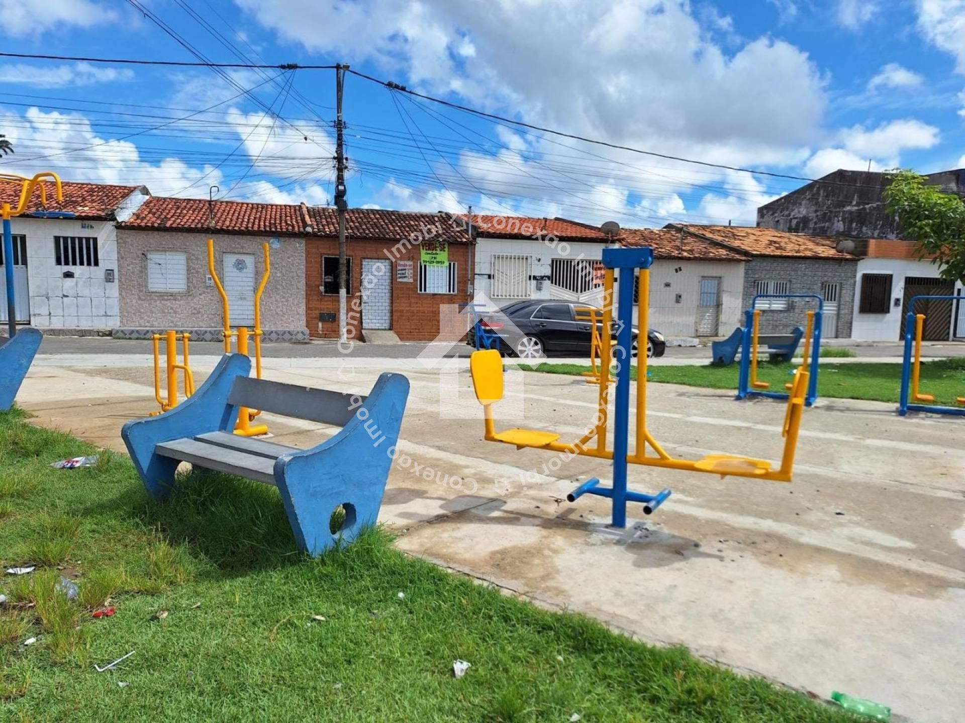 Casa Para Vender com 3 quartos no bairro Olaria em Aracaju | Somente à Vista