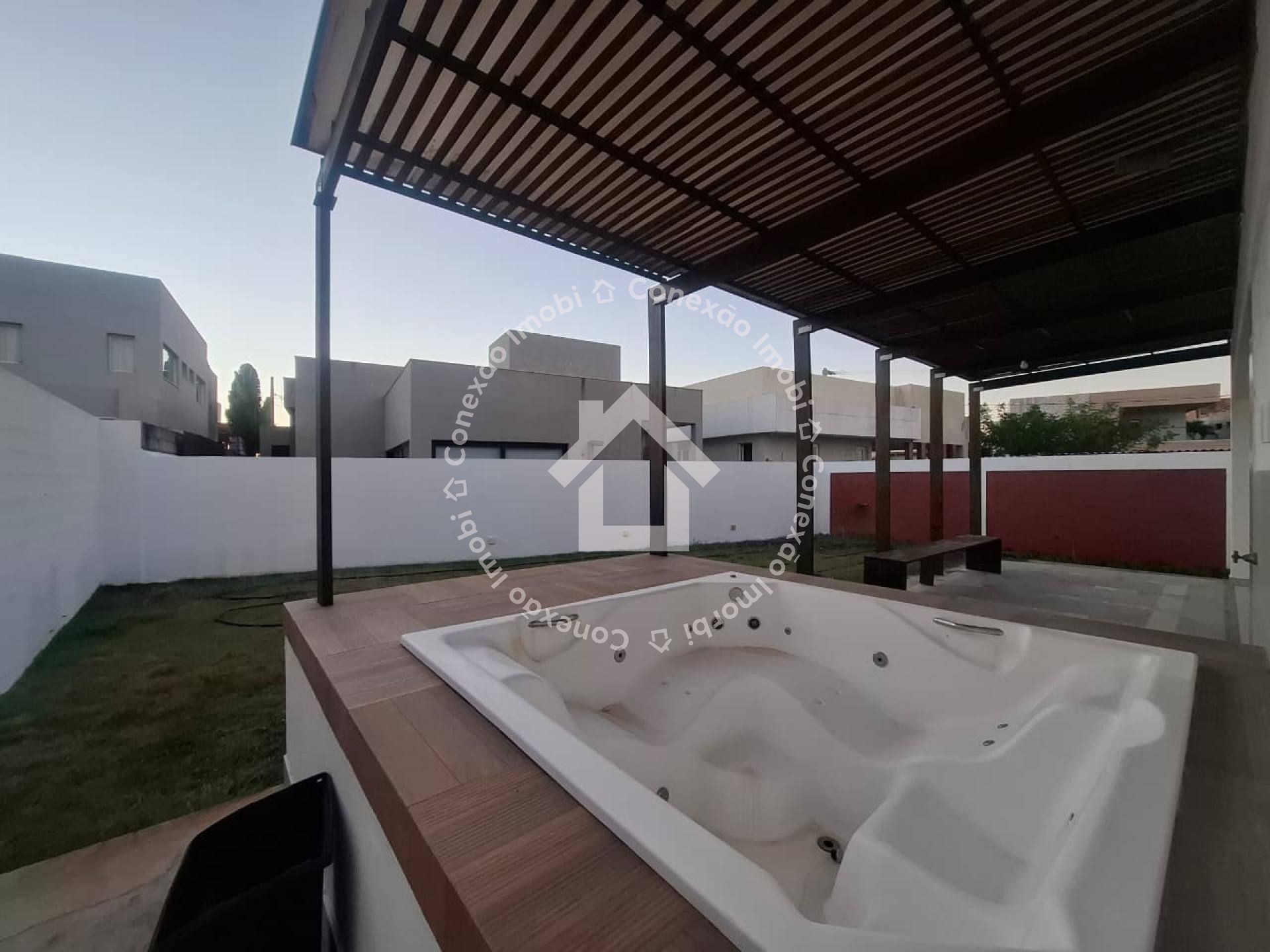 Casa de 5 quartos no bairro Mosqueiro em Aracaju | Condomínio Reserva Aimoré