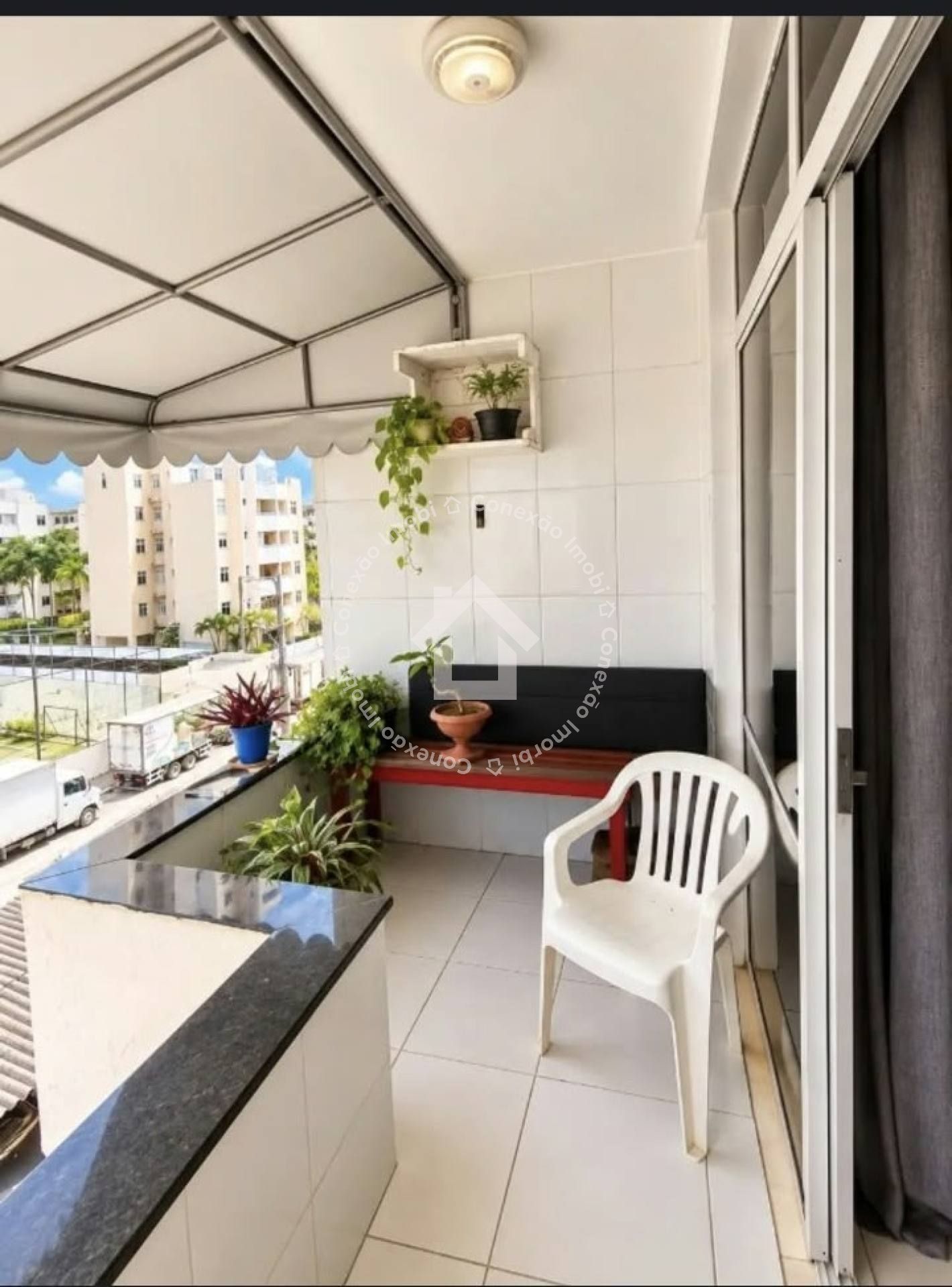 Apartamento no bairro Luzia | Condomínio Alphaville II | 90 m² | Pode financiar