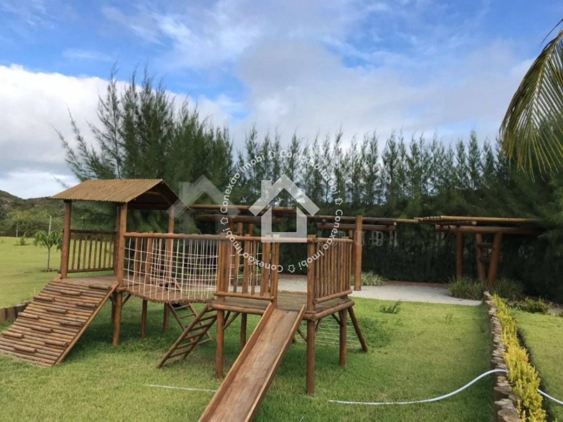 Terreno 525 m² à venda no Fazenda Real Residence I | Estância