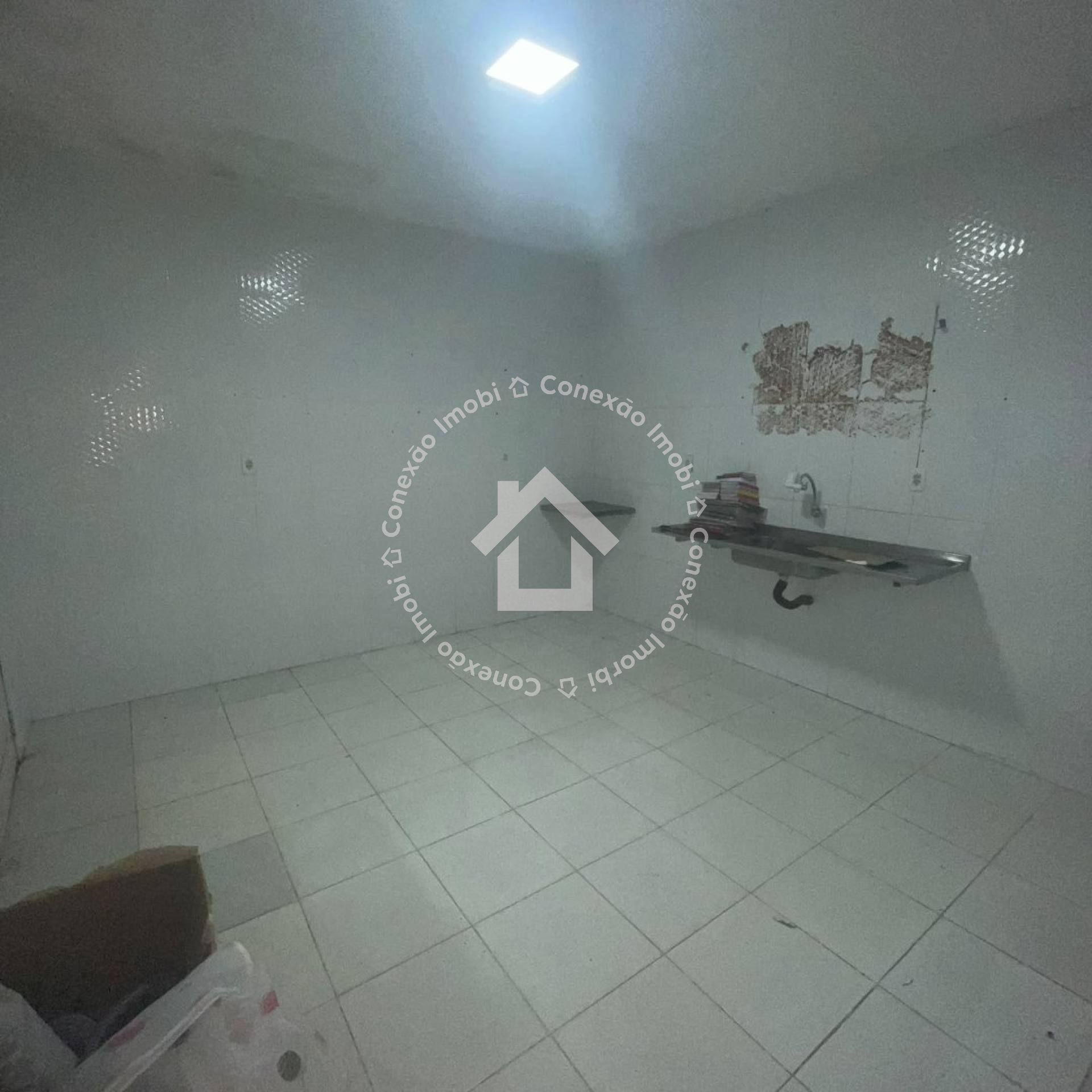 Casa para Alugar com 2 Quartos e Quintal no bairro Soledade
