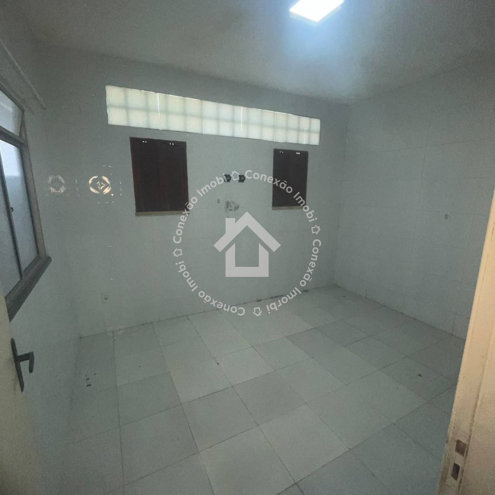 Casa para Alugar com 2 Quartos e Quintal no bairro Soledade
