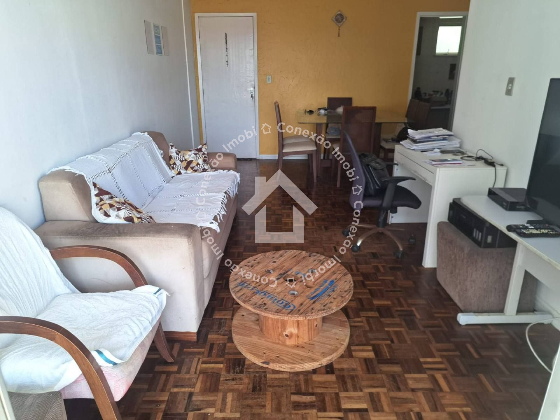 Apartamento de 3 quartos no Bairro Grageru | Condomínio Bahia Sol