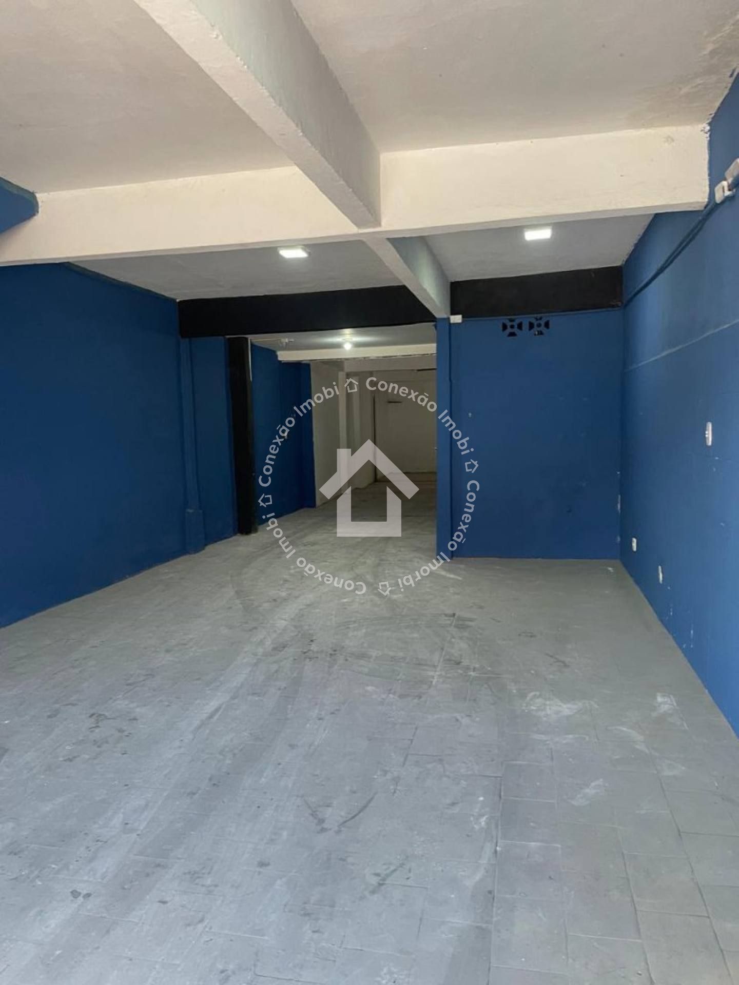 Galpão Comercial e Residencial à venda na Avenida Nestor Sampaio - Ponto Novo