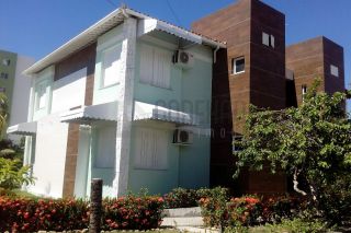 Mansão com 6 quartos na Coroa do Meio