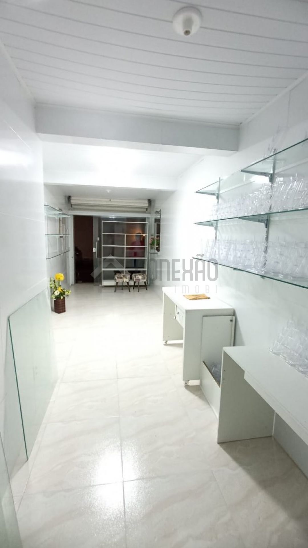 Casa à venda com 2 Pontos Comerciais - Farolândia | 3 Quartos, 1 Suíte