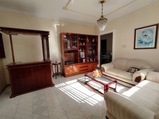Casa na Farolândia