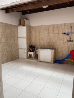 Casa na Farolândia