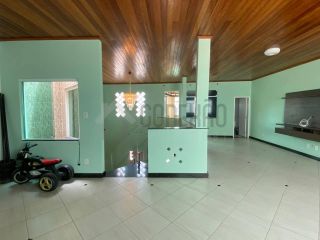 Casa na Farolândia