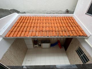 Casa na Farolândia