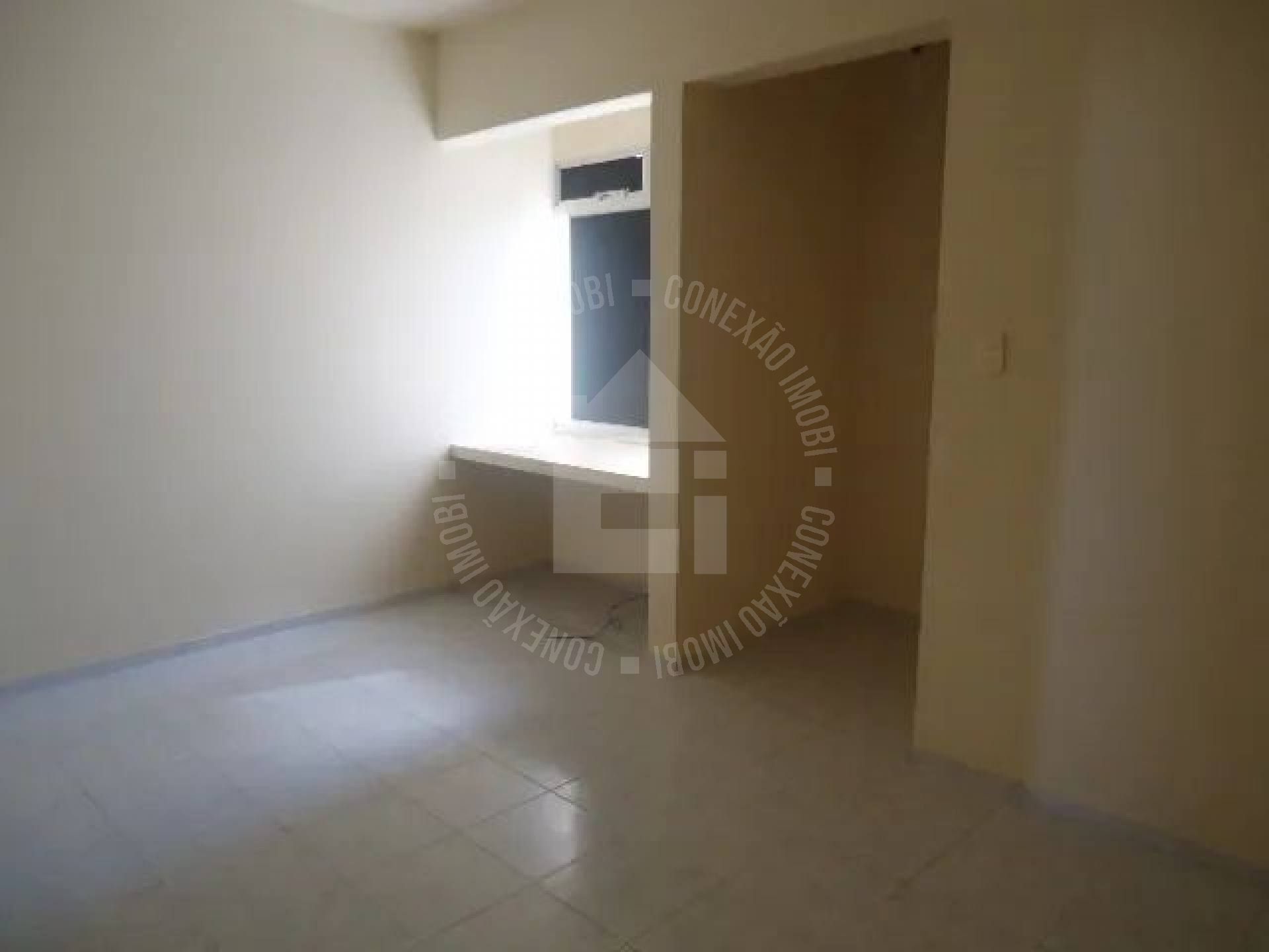 Casa à venda na Coroa do Meio | 3 Quartos, sendo 1 Suíte