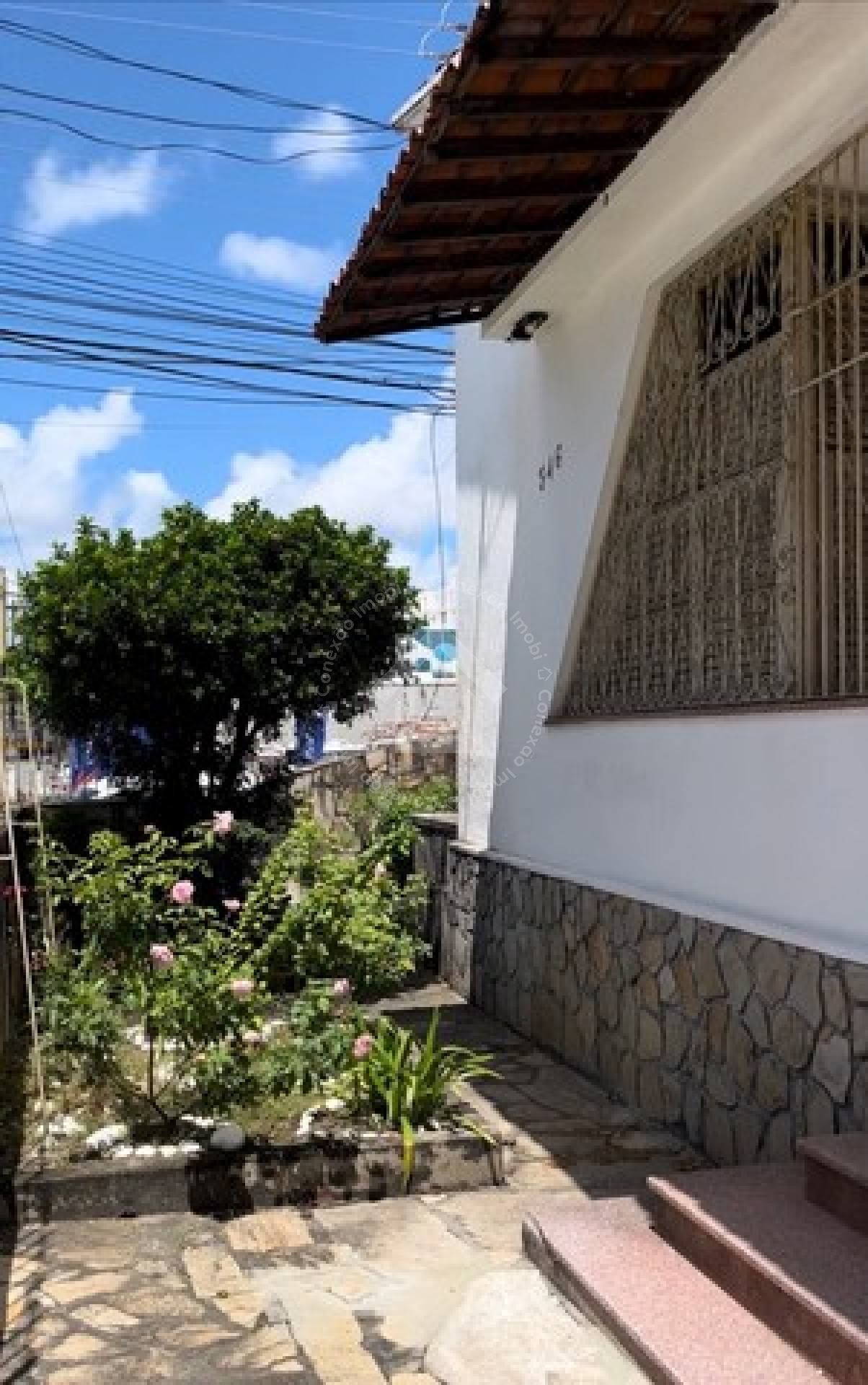 Casa na Hermes Fontes