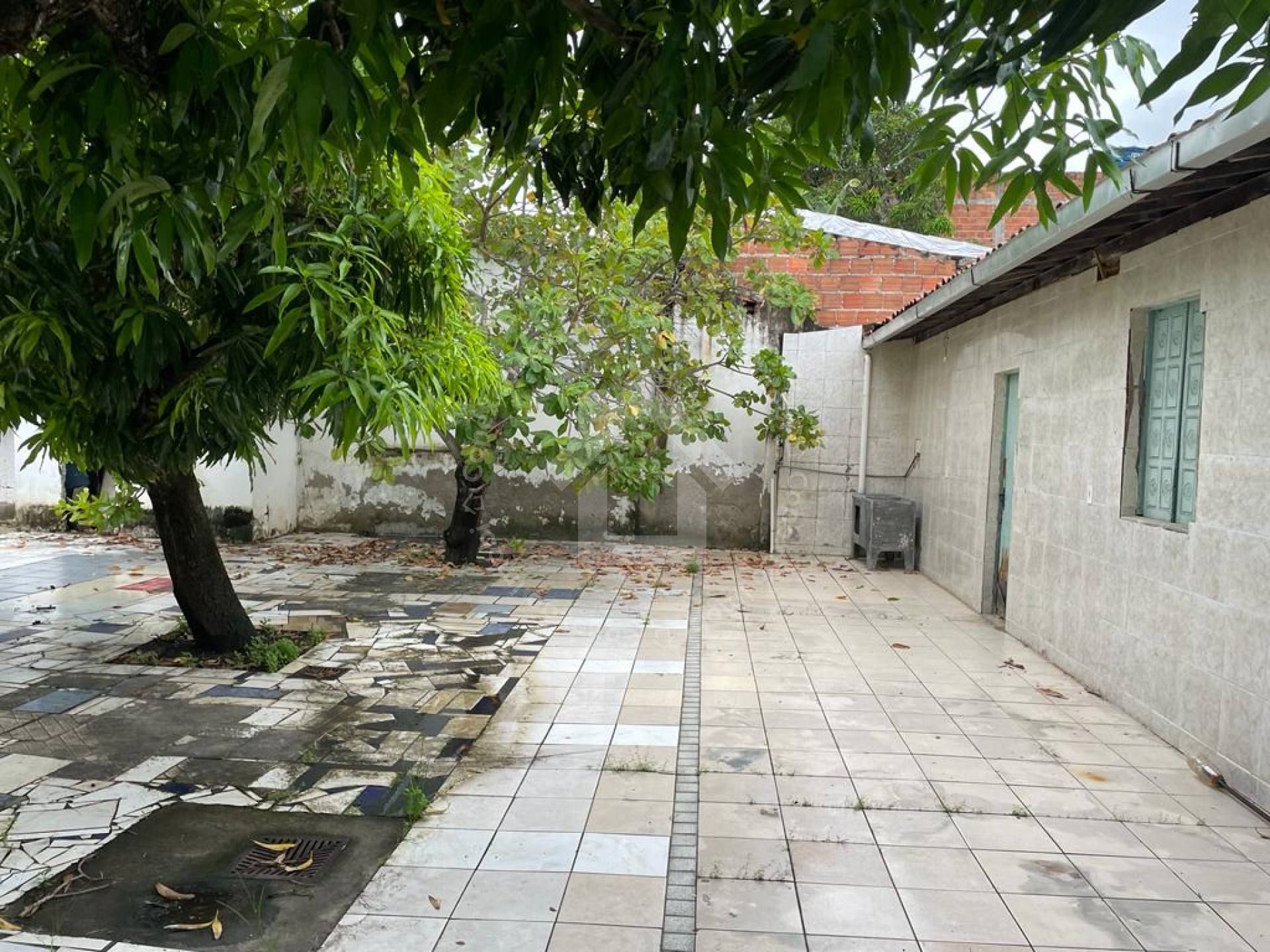 Casa no bairro Coroa do Meio