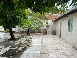 Casa no bairro Coroa do Meio