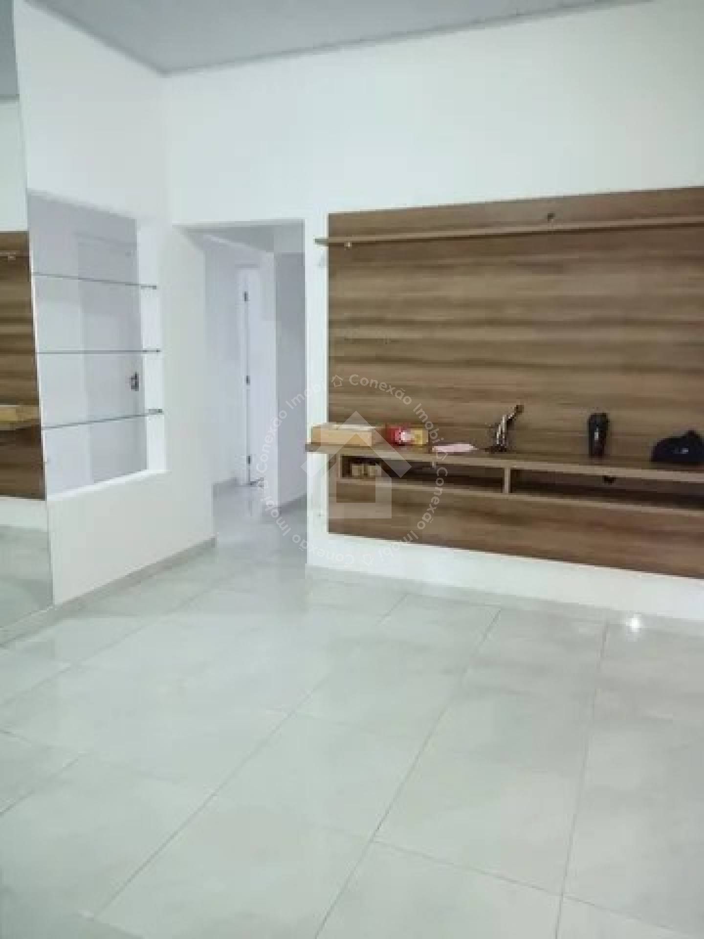 Casa no Bugio com 3 suítes